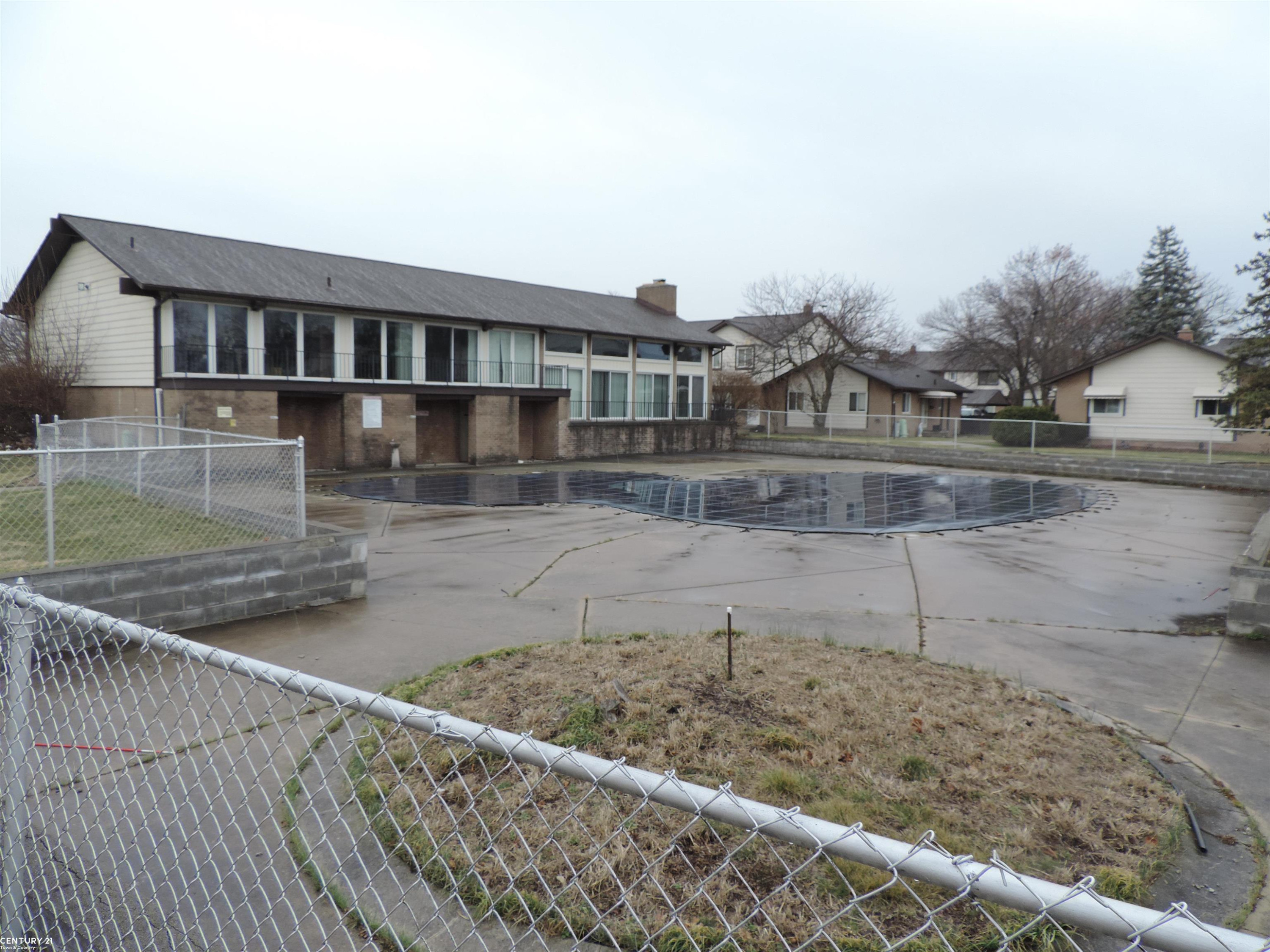 8401 18 Mile Road, J174, Sterling Heights, MI 48313 — Photo 22