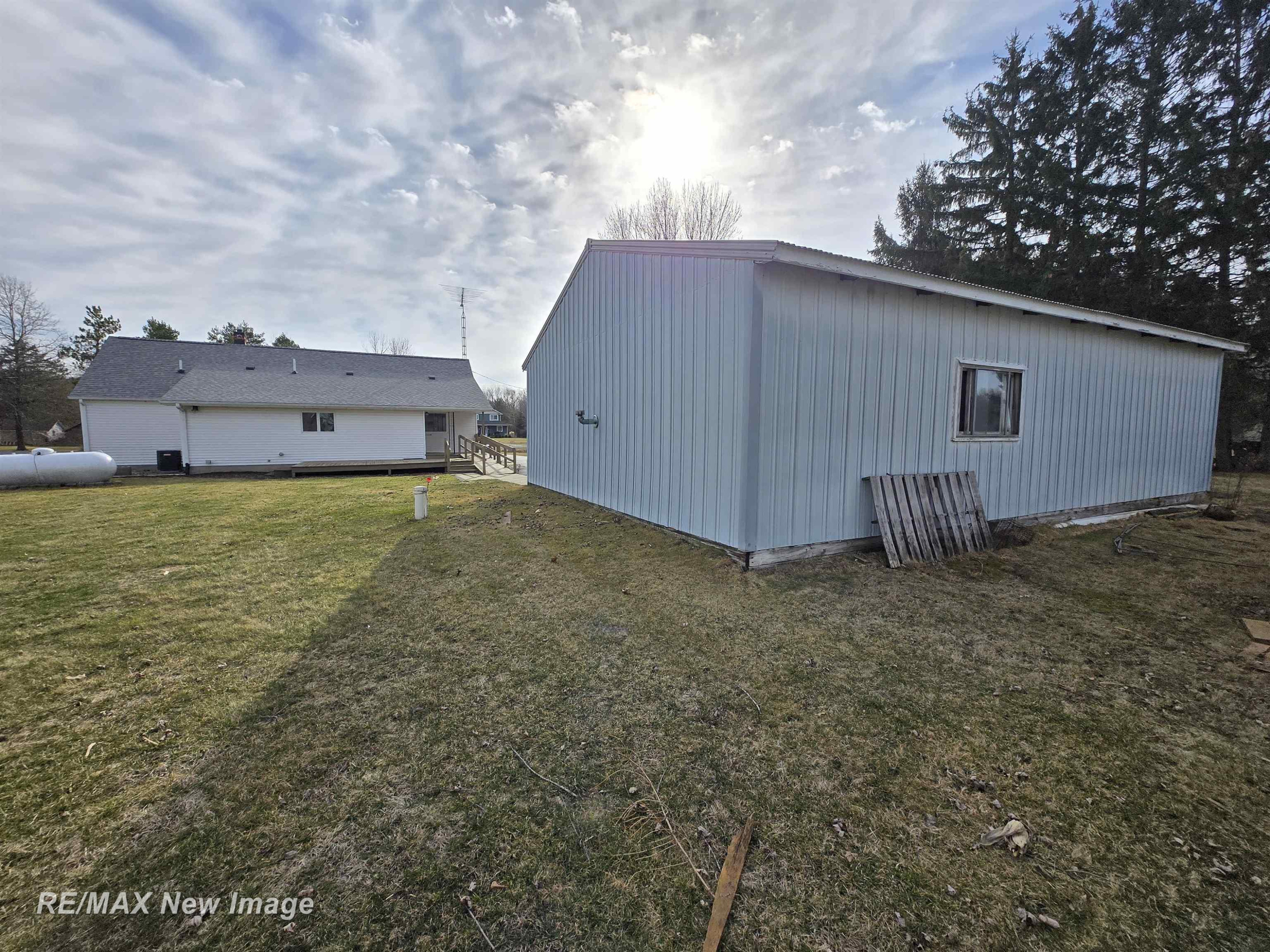 8656 S Raucholz Road, Saint Charles, MI 48655 — Photo 28