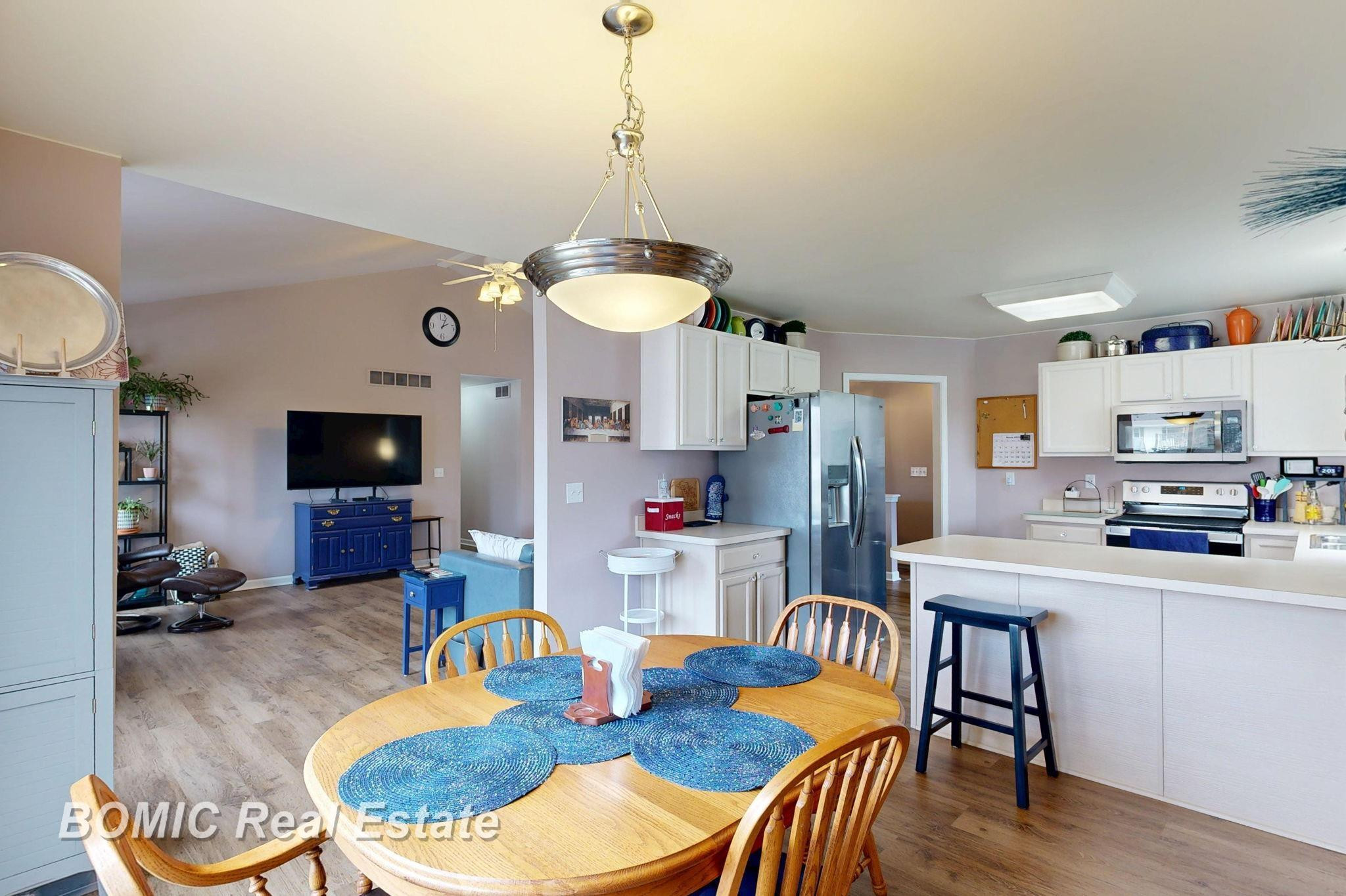 8029 Brentwood Drive, Birch Run, MI 48415 — Photo 8