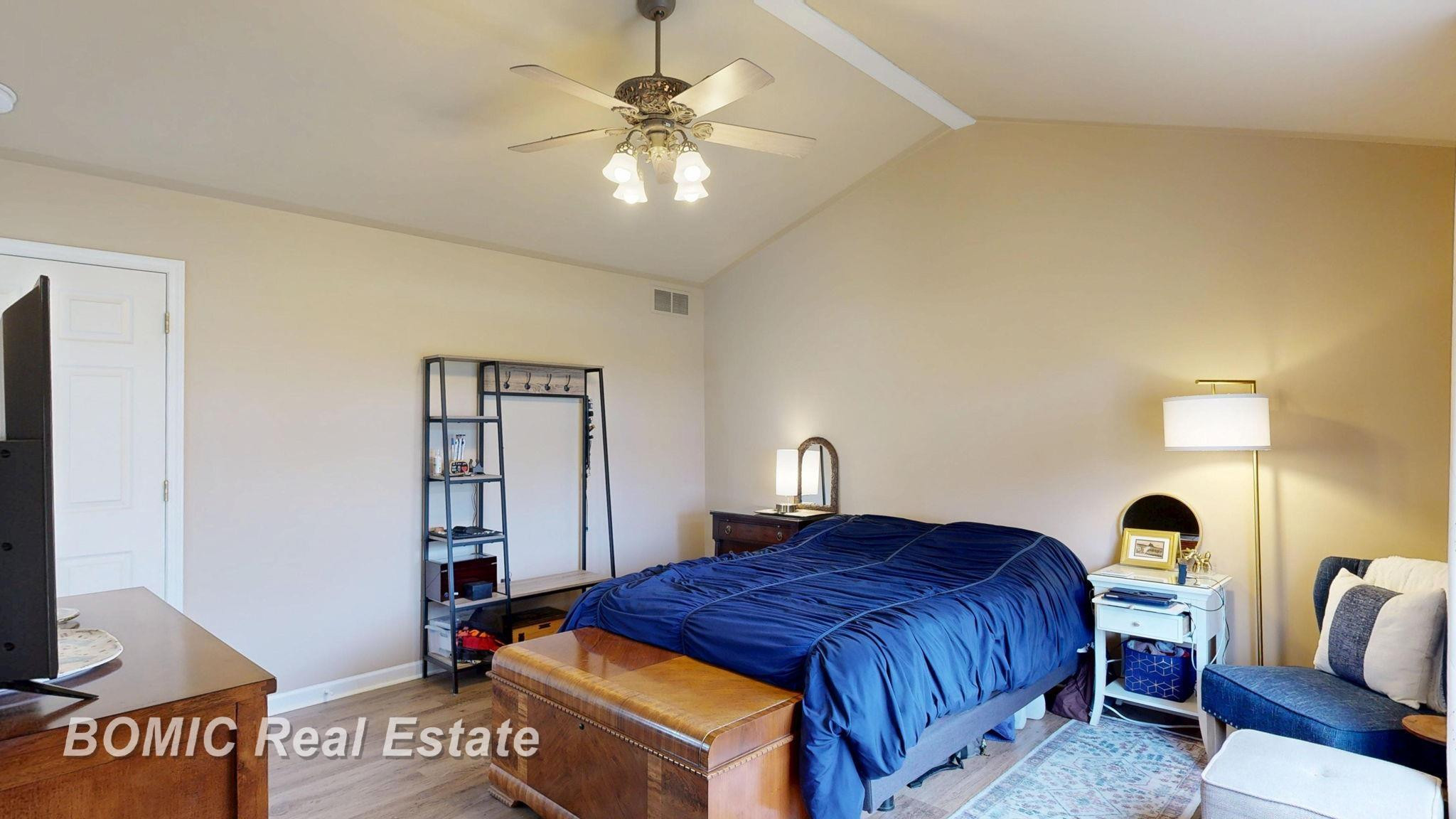 8029 Brentwood Drive, Birch Run, MI 48415 — Photo 18