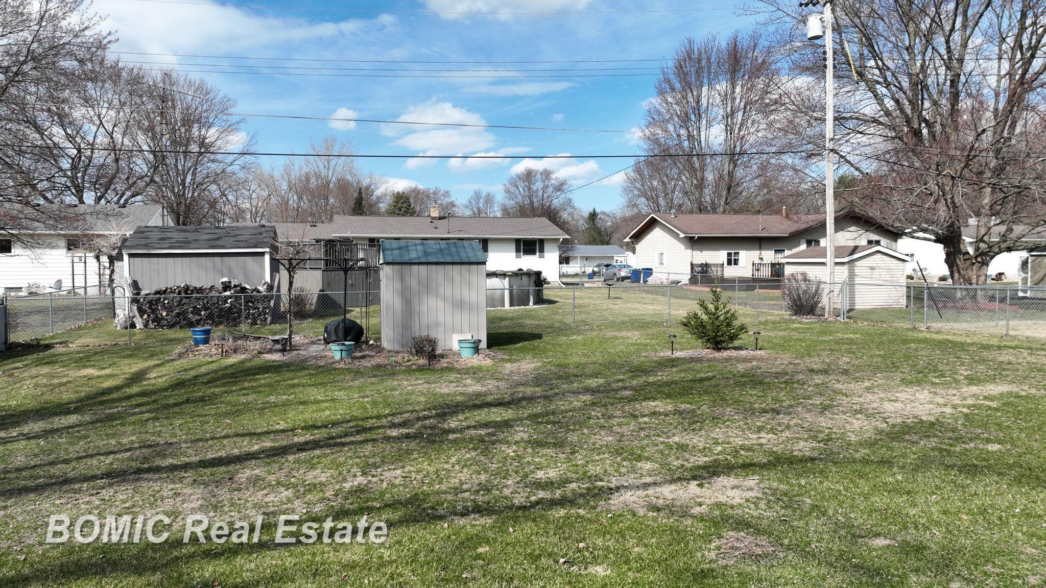 8029 Brentwood Drive, Birch Run, MI 48415 — Photo 33