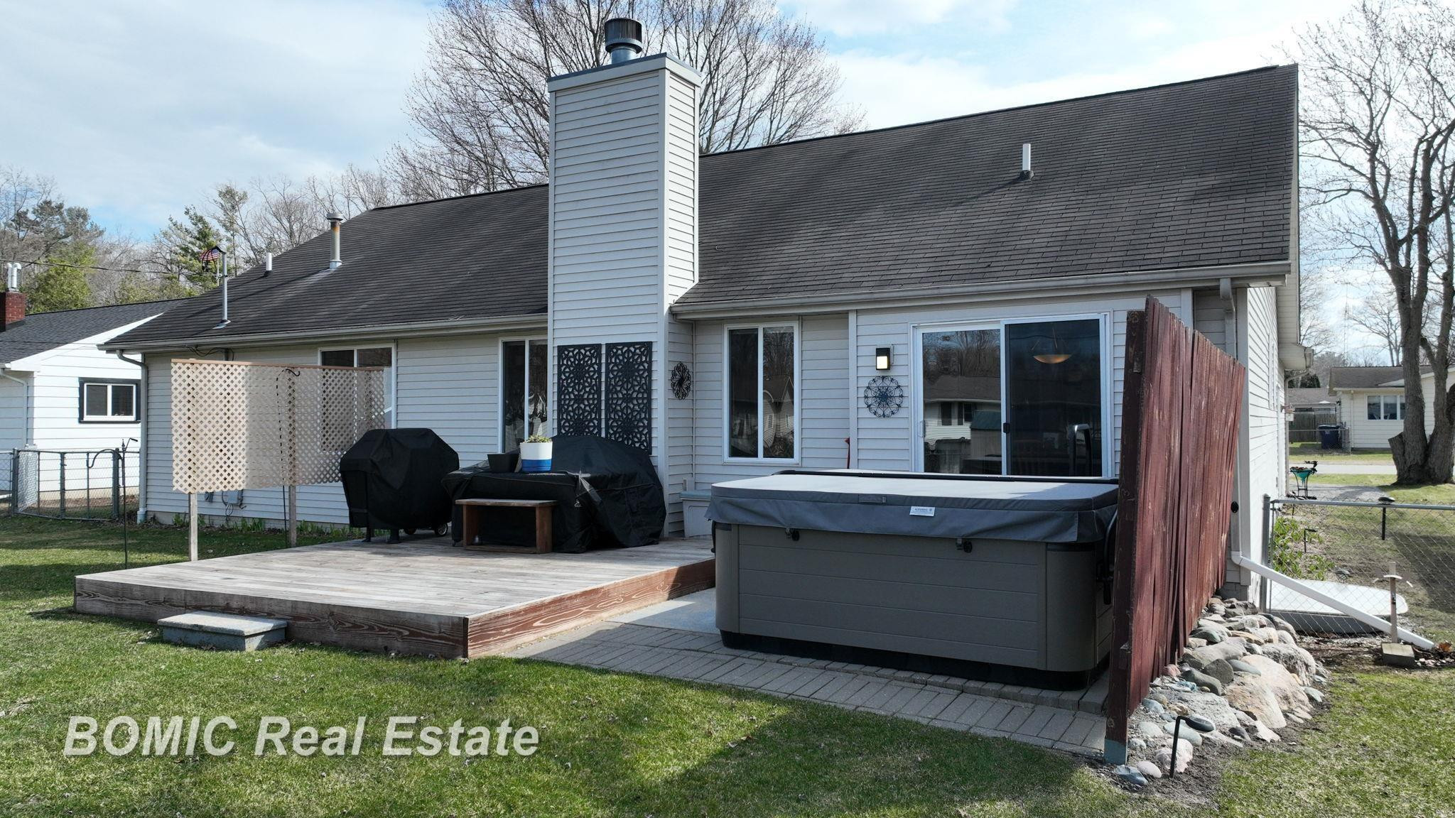 8029 Brentwood Drive, Birch Run, MI 48415 — Photo 35