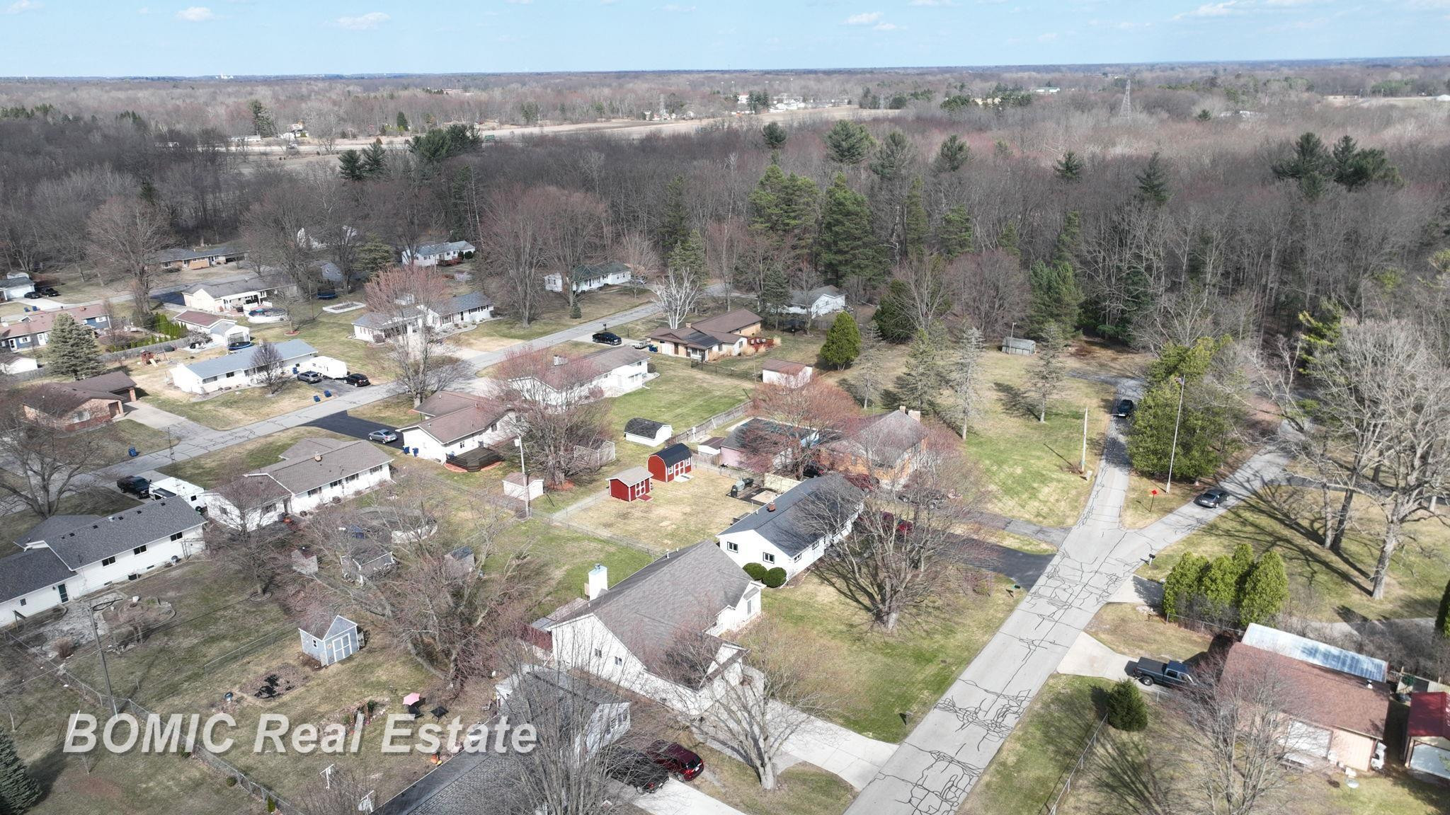 8029 Brentwood Drive, Birch Run, MI 48415 — Photo 39