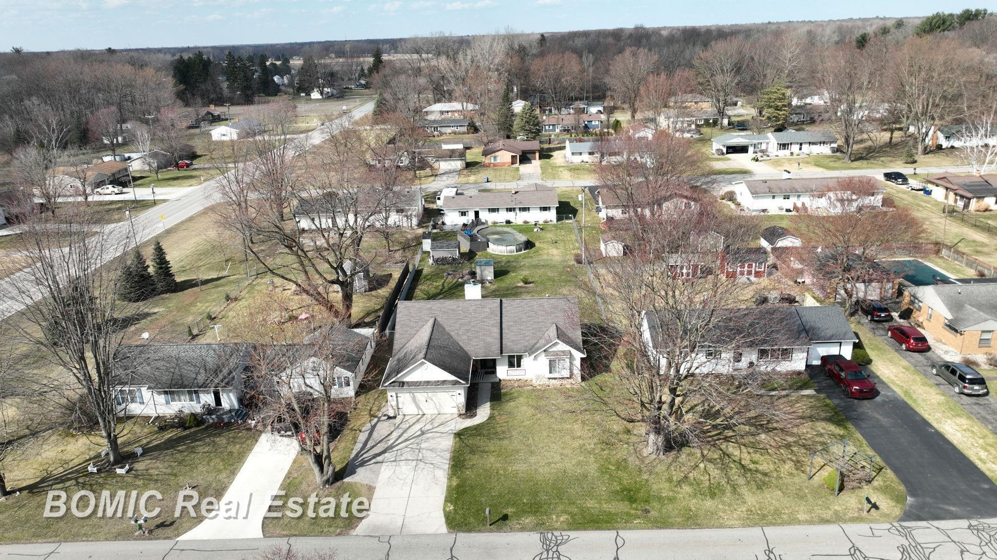 8029 Brentwood Drive, Birch Run, MI 48415 — Photo 40
