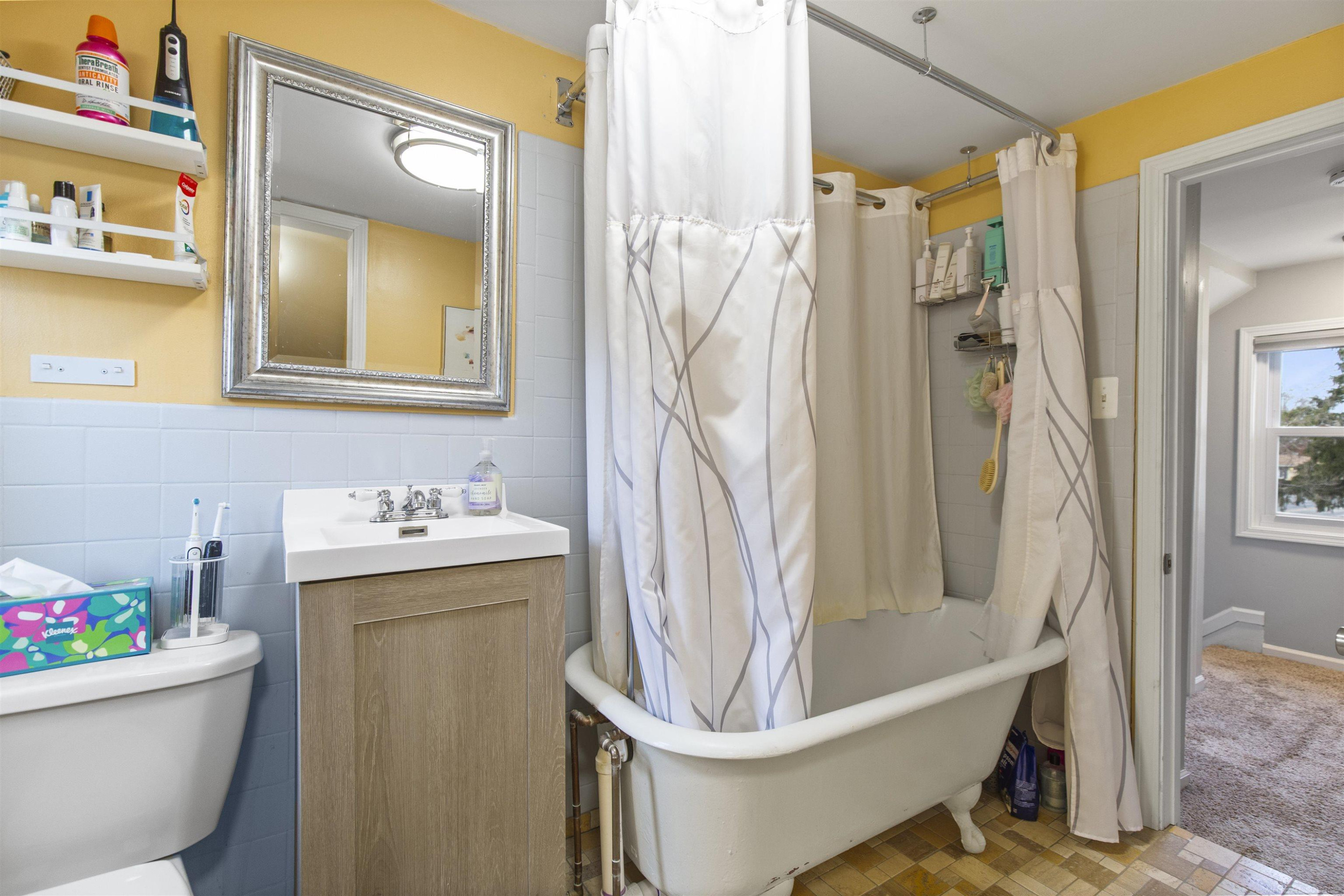 918 N Washington Avenue, Royal Oak, MI 48067 — Photo 27