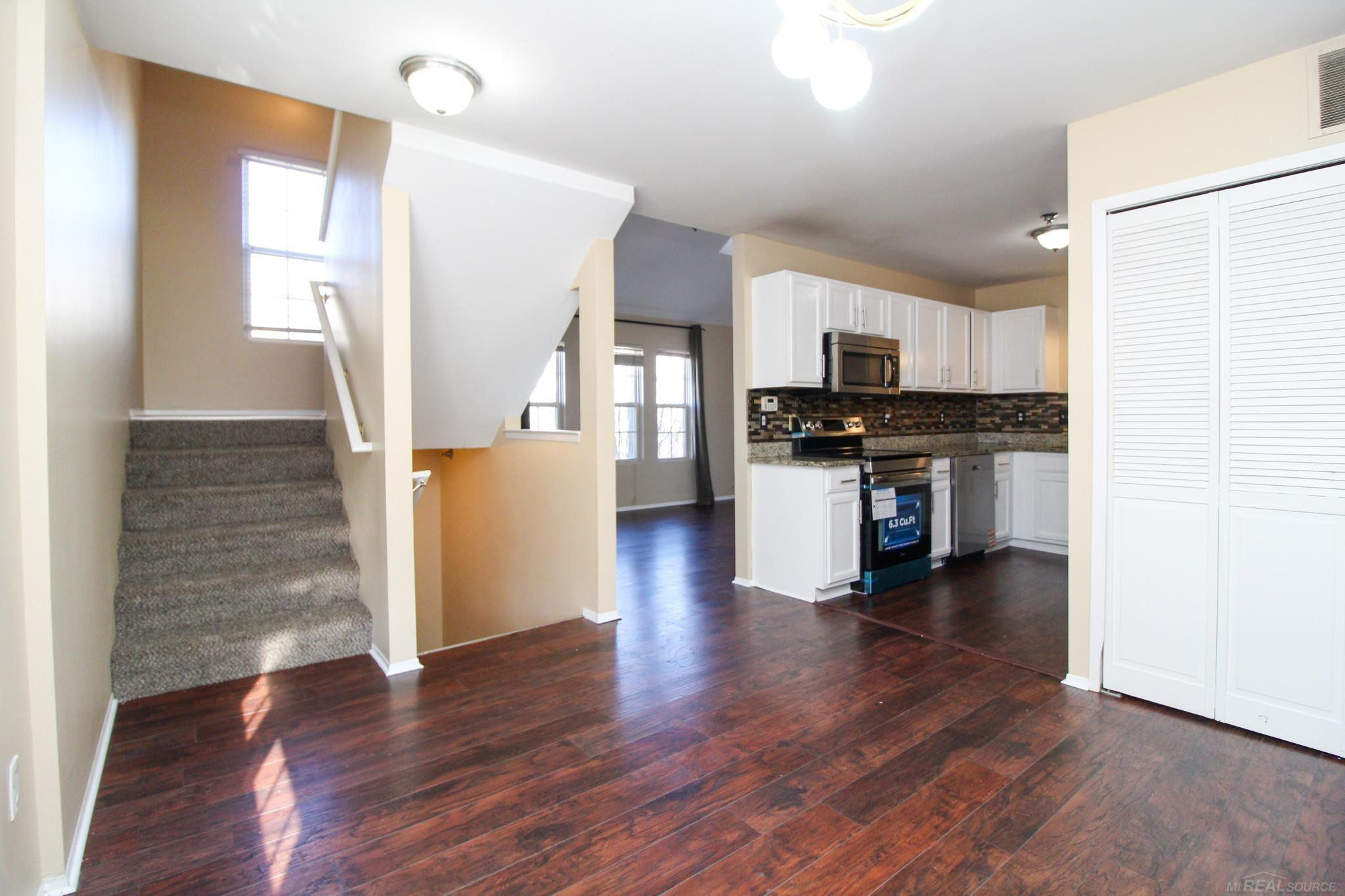 23276 Poplar Drive, Southfield, MI 48075 — Photo 8