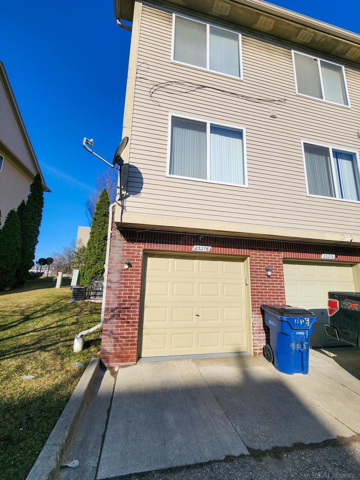 23276 Poplar Drive, Southfield, MI 48075 — Photo 21