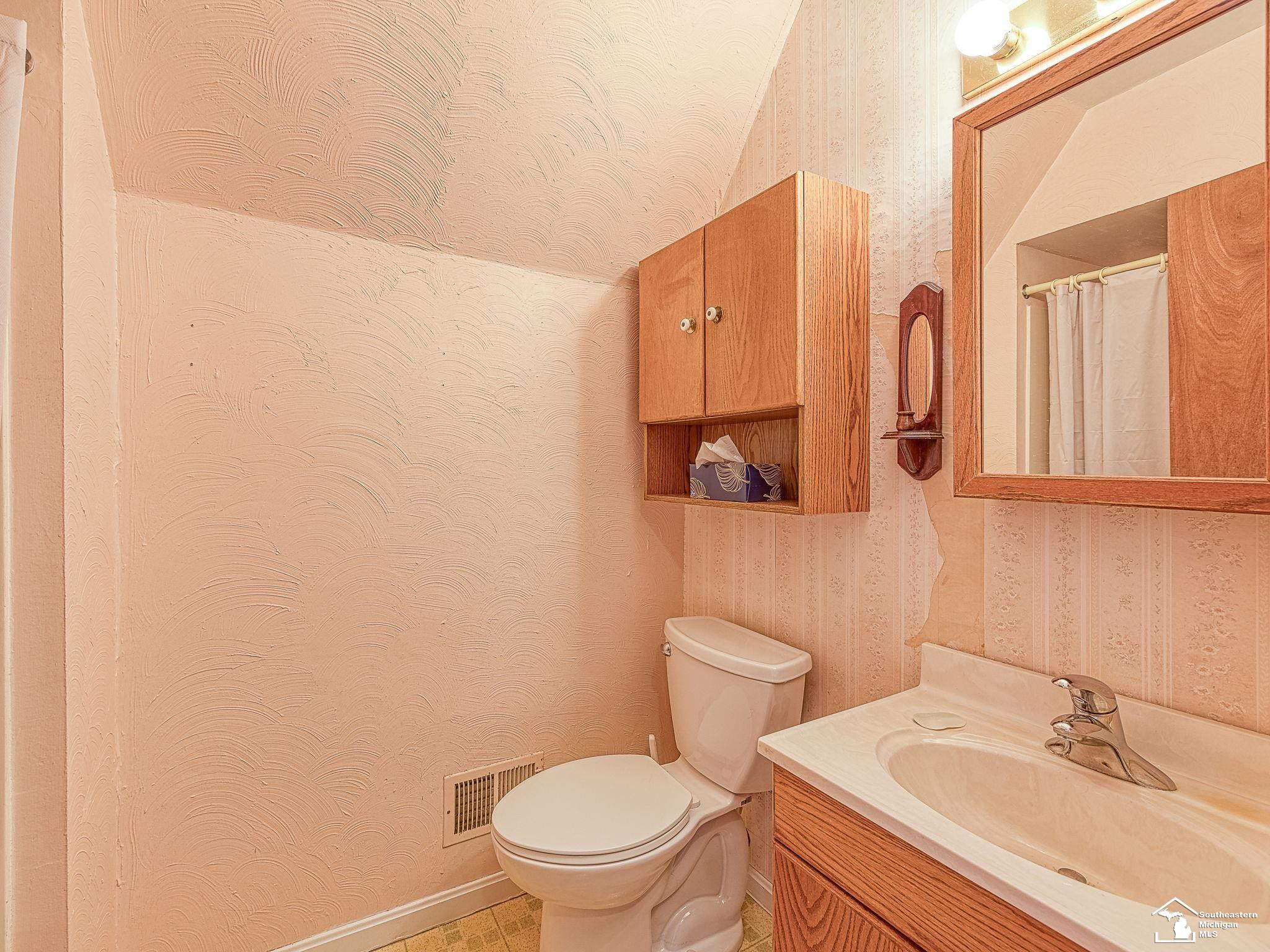 402 E Keegan Street, Deerfield, MI 49238 — Photo 24