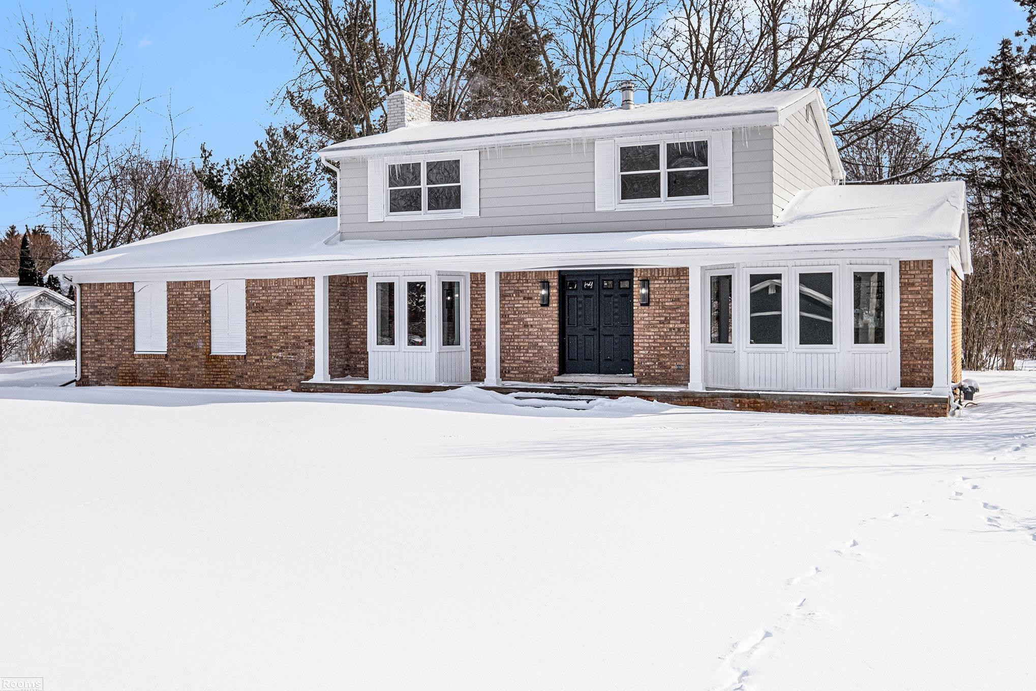 921 Chirco Drive, Oxford, MI 48371 — front exterior