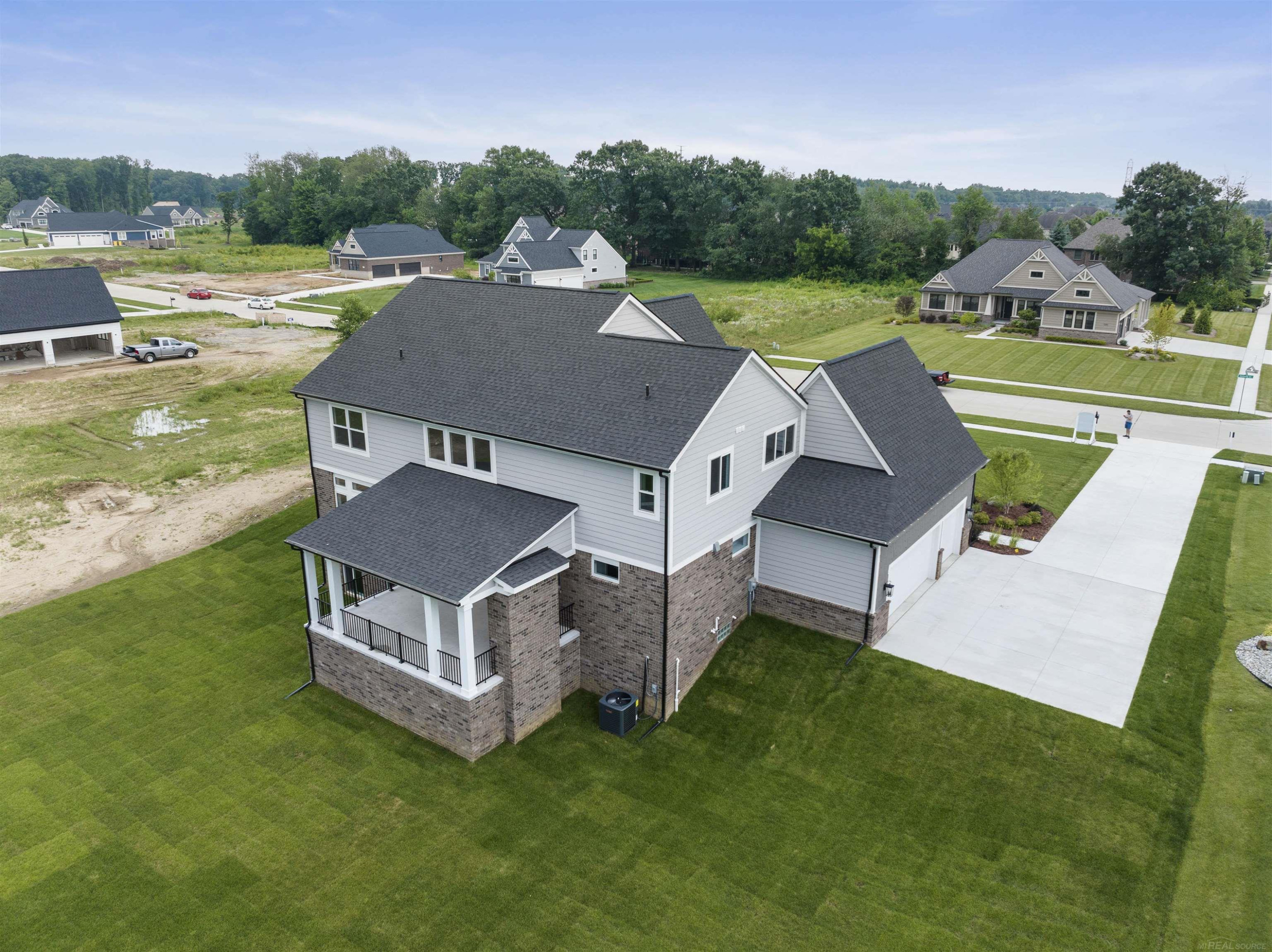63744 Mulberry Drive, 38, Washington, MI 48095 — Photo 8