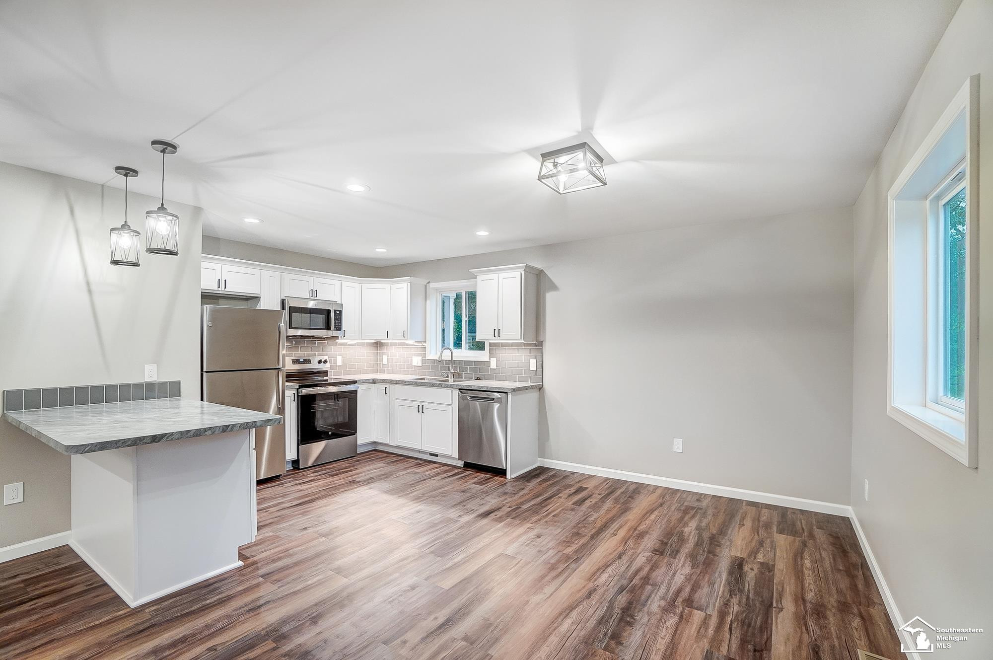 12510 Spicer Street, Carleton, MI 48117 — Photo 9