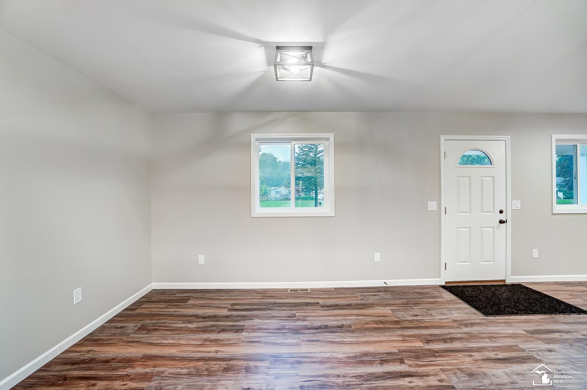 12510 Spicer Street, Carleton, MI 48117 — Photo 10