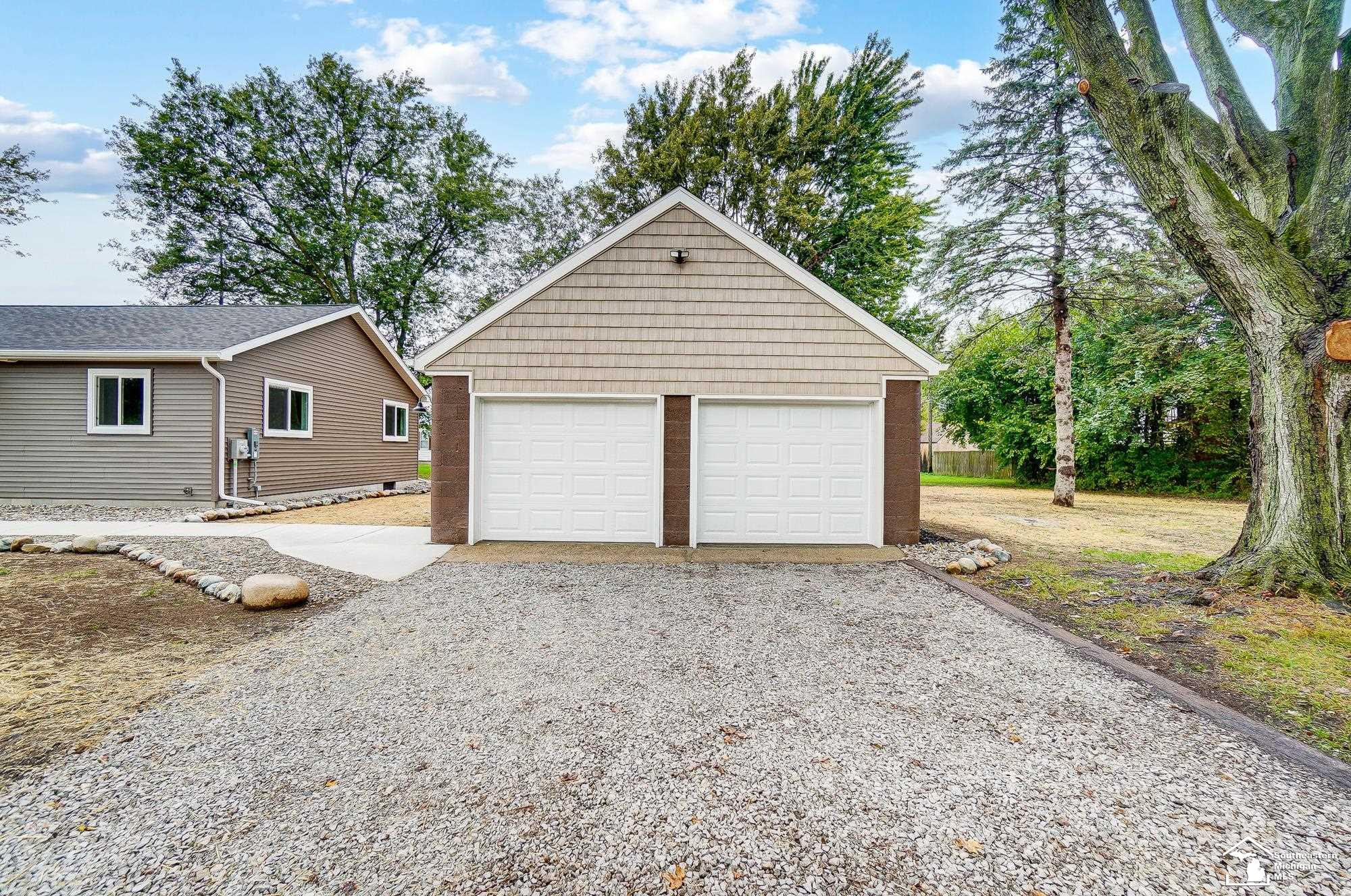 12510 Spicer Street, Carleton, MI 48117 — Photo 36