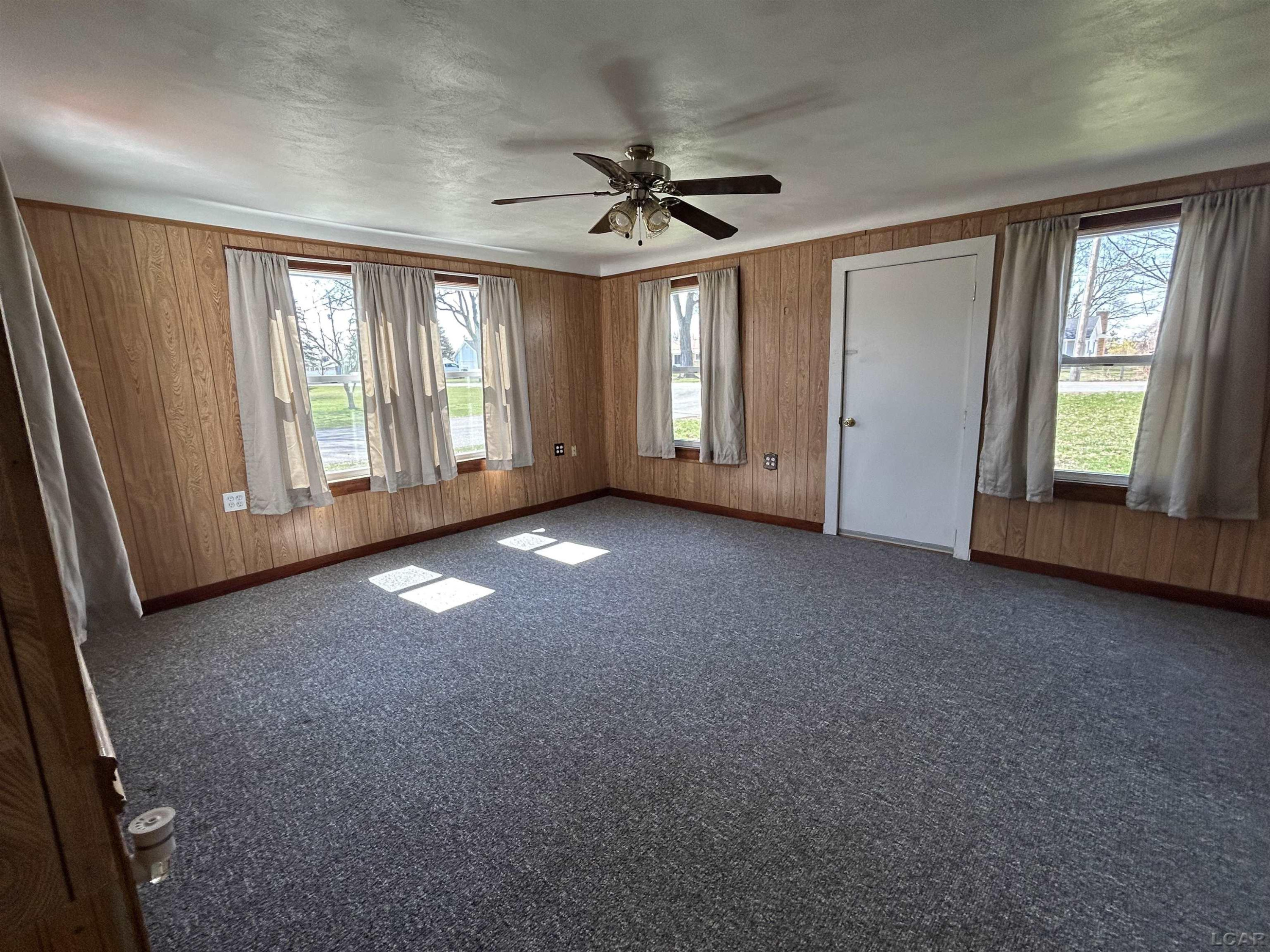 719 S Lane Street, Blissfield, MI 49228 — Photo 6