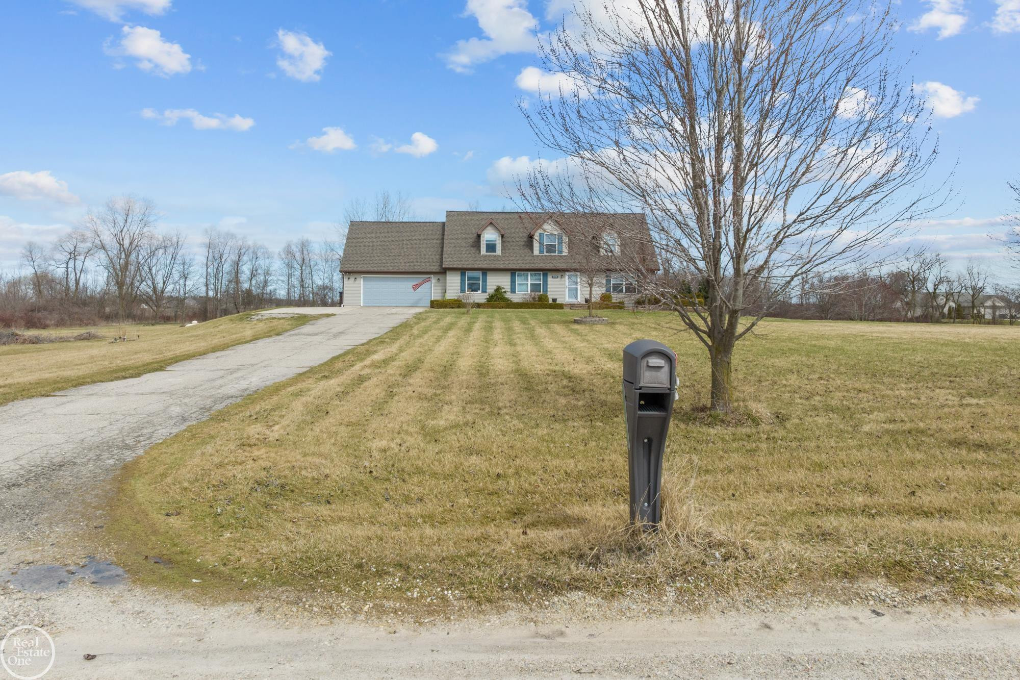31199 Shue Road, MI 48062 — Photo 2
