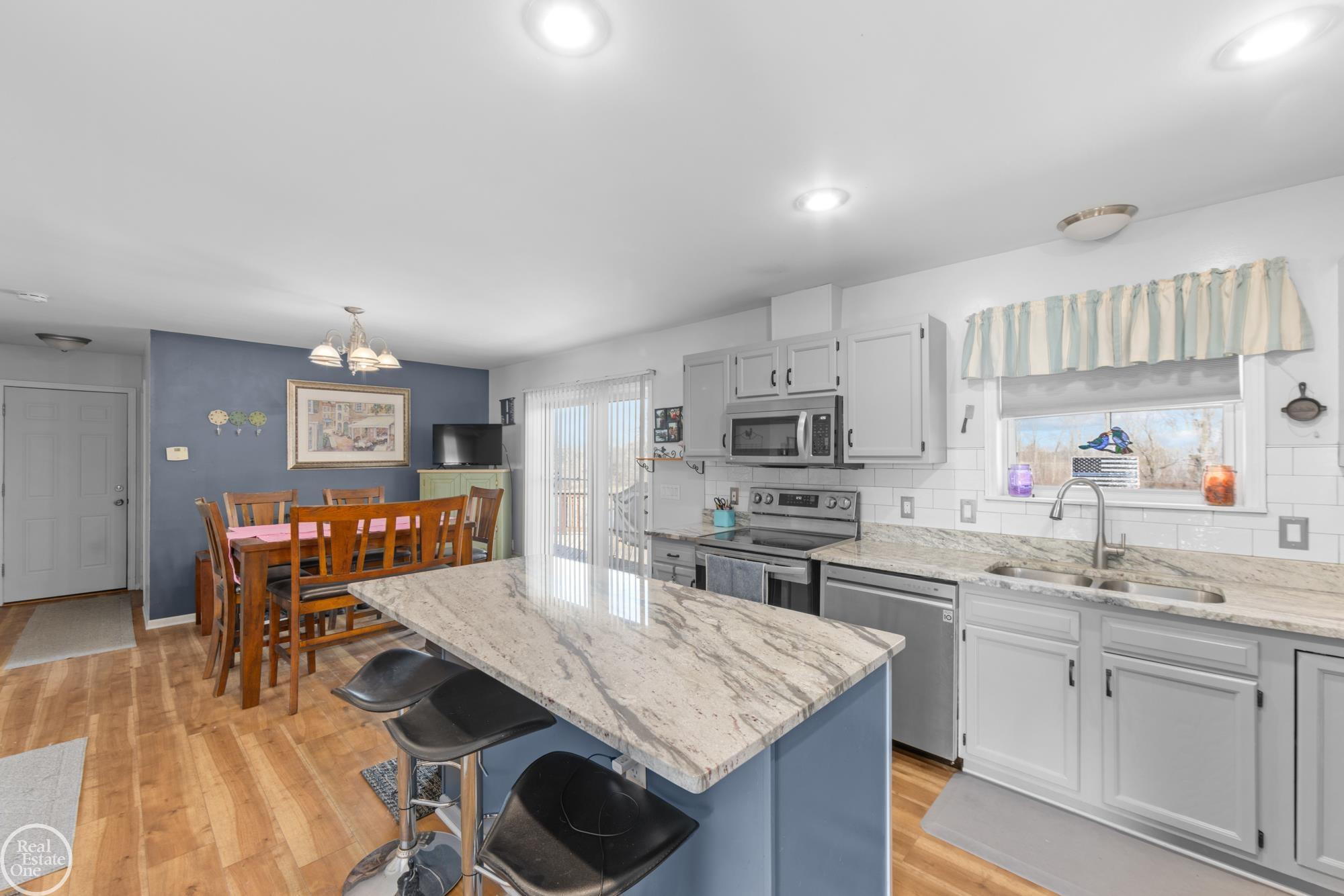 31199 Shue Road, MI 48062 — Photo 10