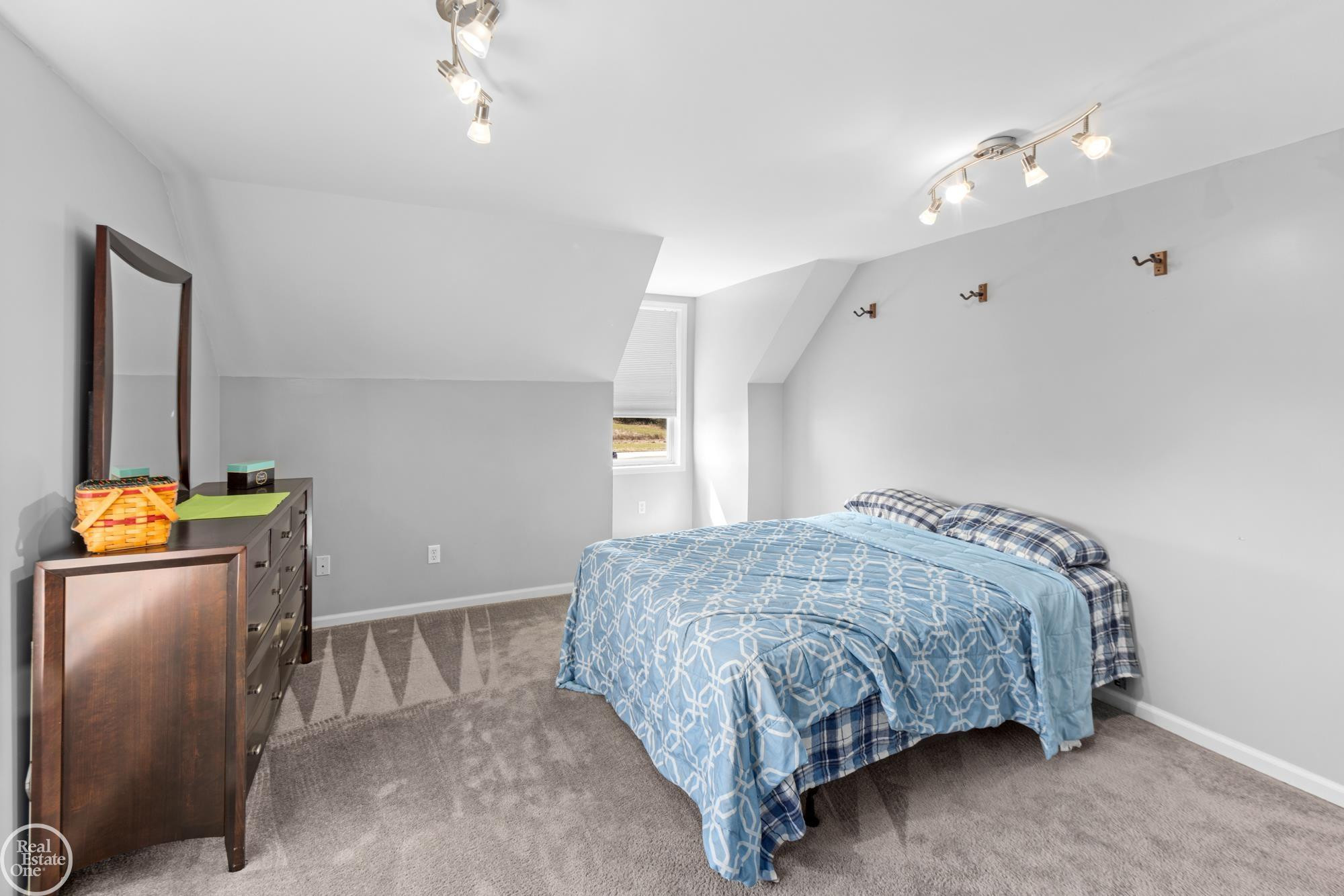 31199 Shue Road, MI 48062 — Photo 21