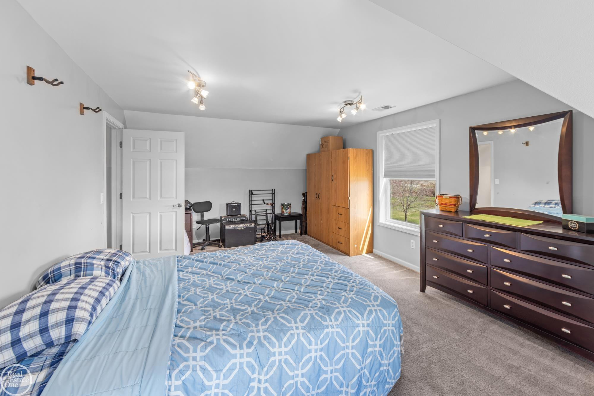 31199 Shue Road, MI 48062 — Photo 22