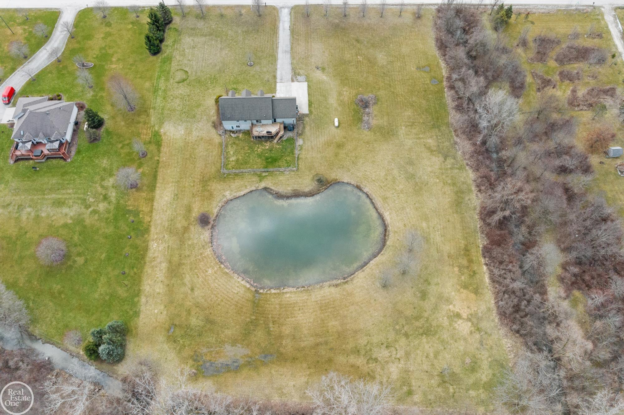 31199 Shue Road, MI 48062 — Photo 27