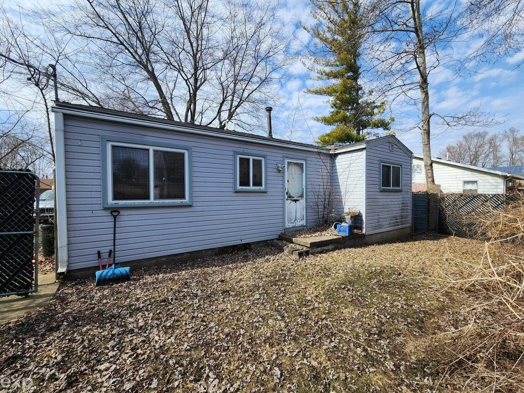 789 Gates Avenue, Ypsilanti, MI 48198 — Photo 4