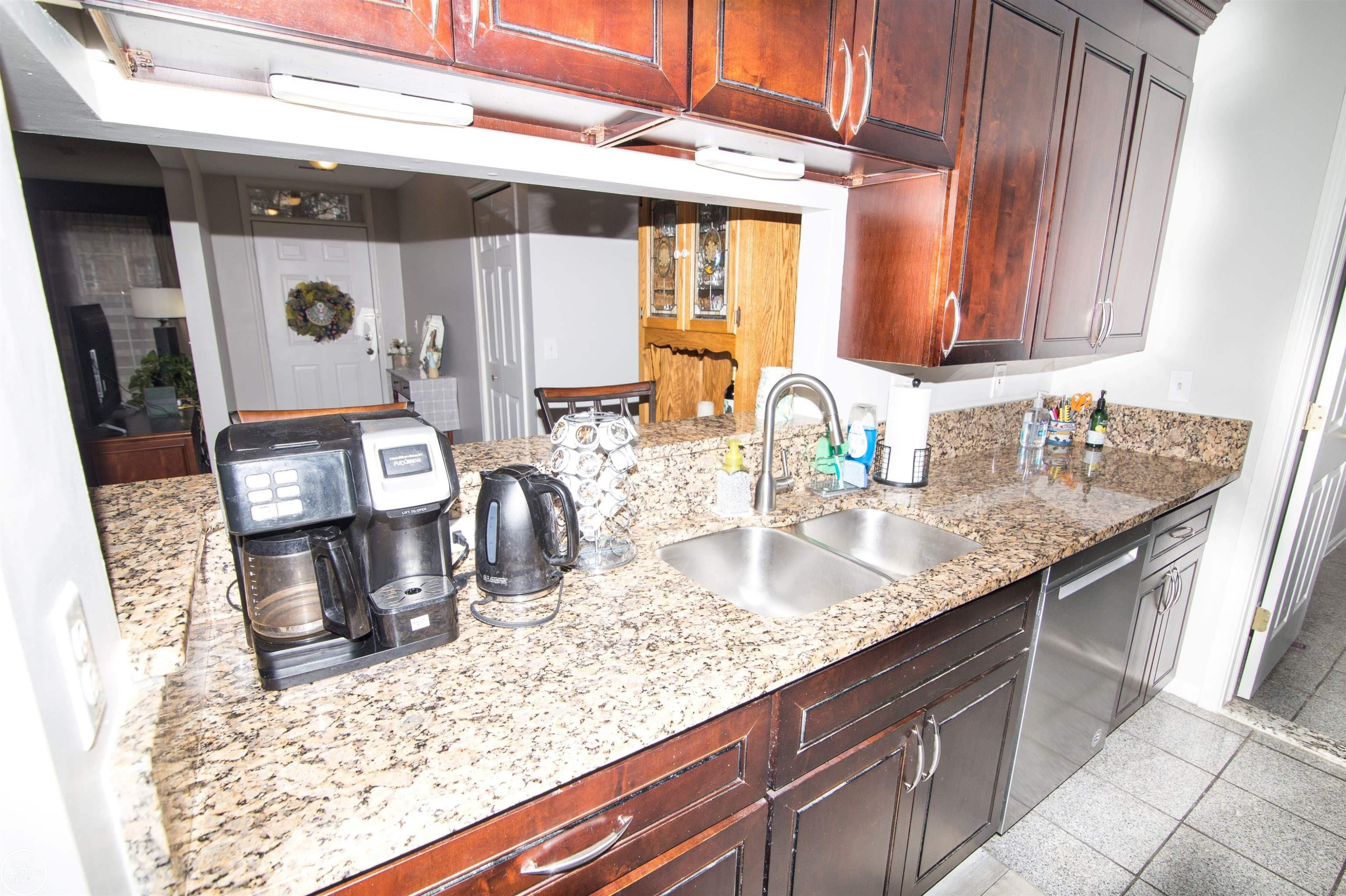 44837 Marigold Drive, Sterling Heights, MI 48314 — Photo 12