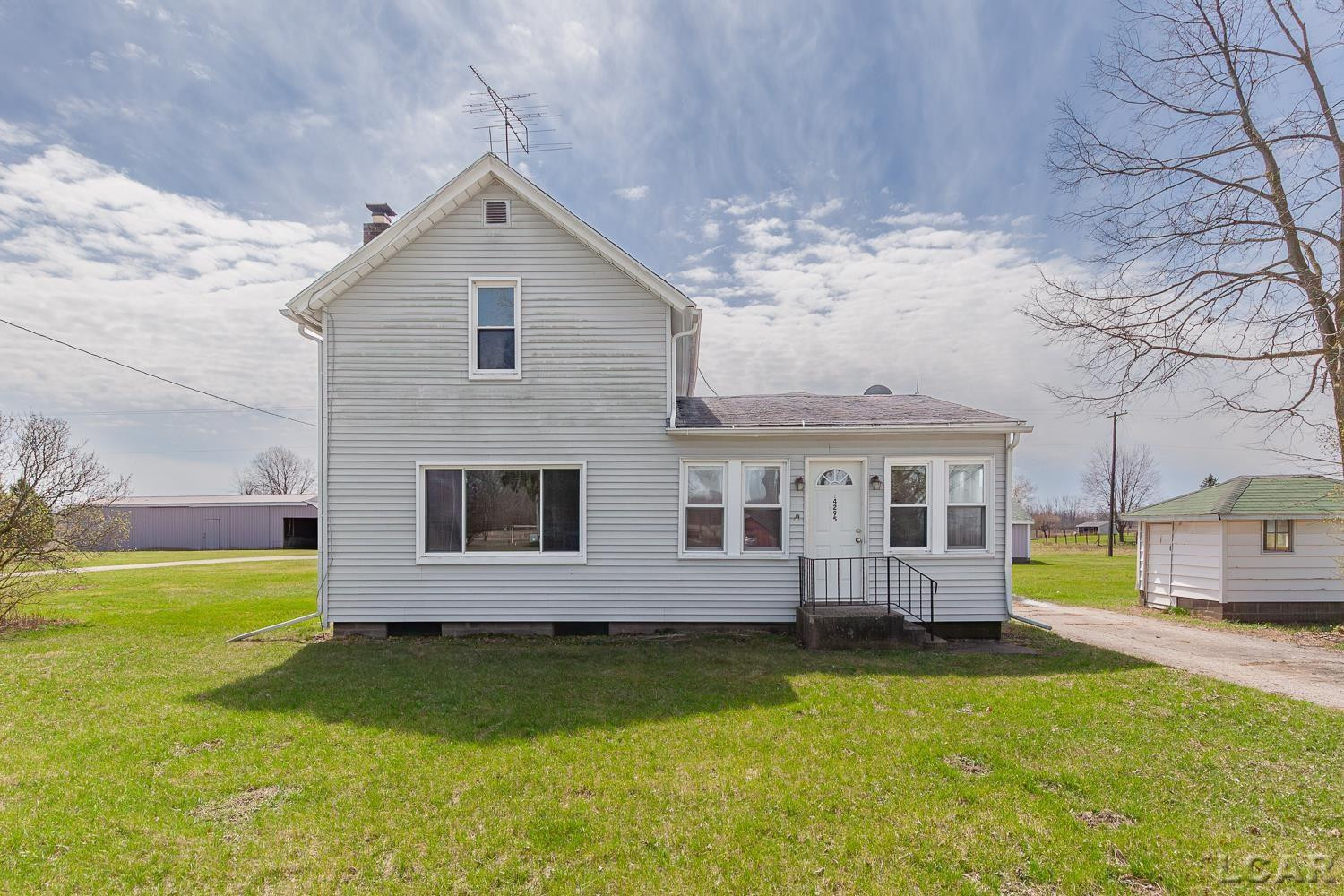 4295 Demings Lake Road, Adrian, MI 49221 — front exterior