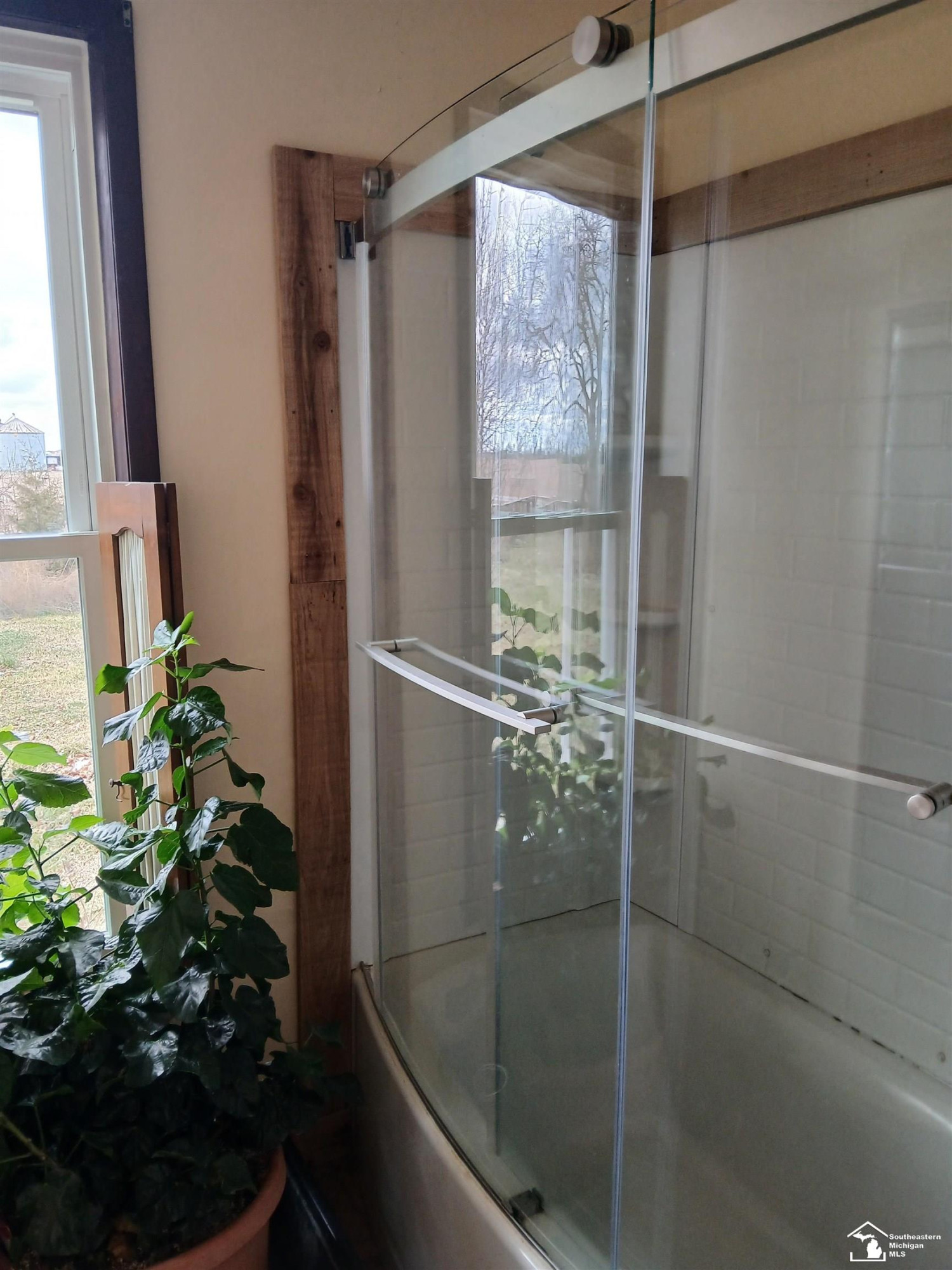16400 Day Road, Dundee, MI 48131 — Photo 14