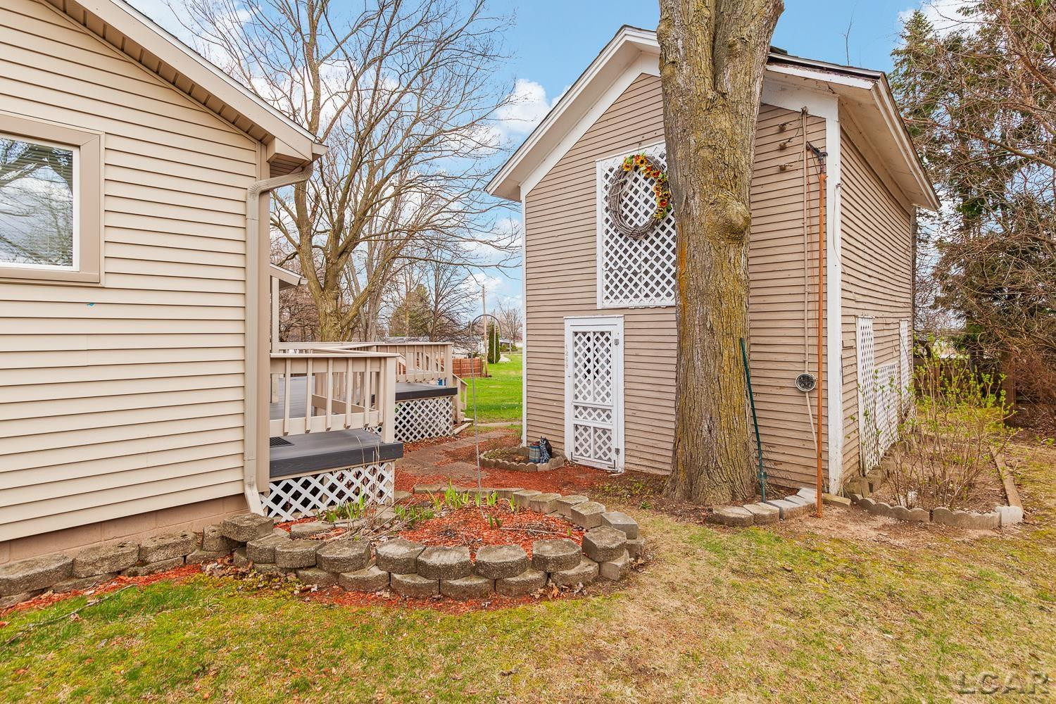 1247 Seneca Street, Adrian, MI 49221 — Photo 39