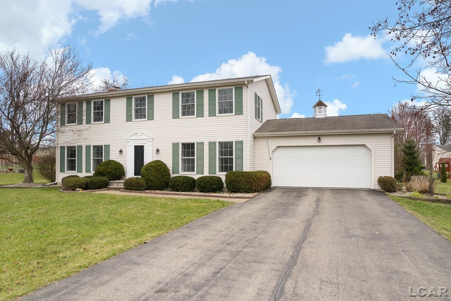 8727 Hawthorne Drive, Tecumseh, MI 49286 — front exterior