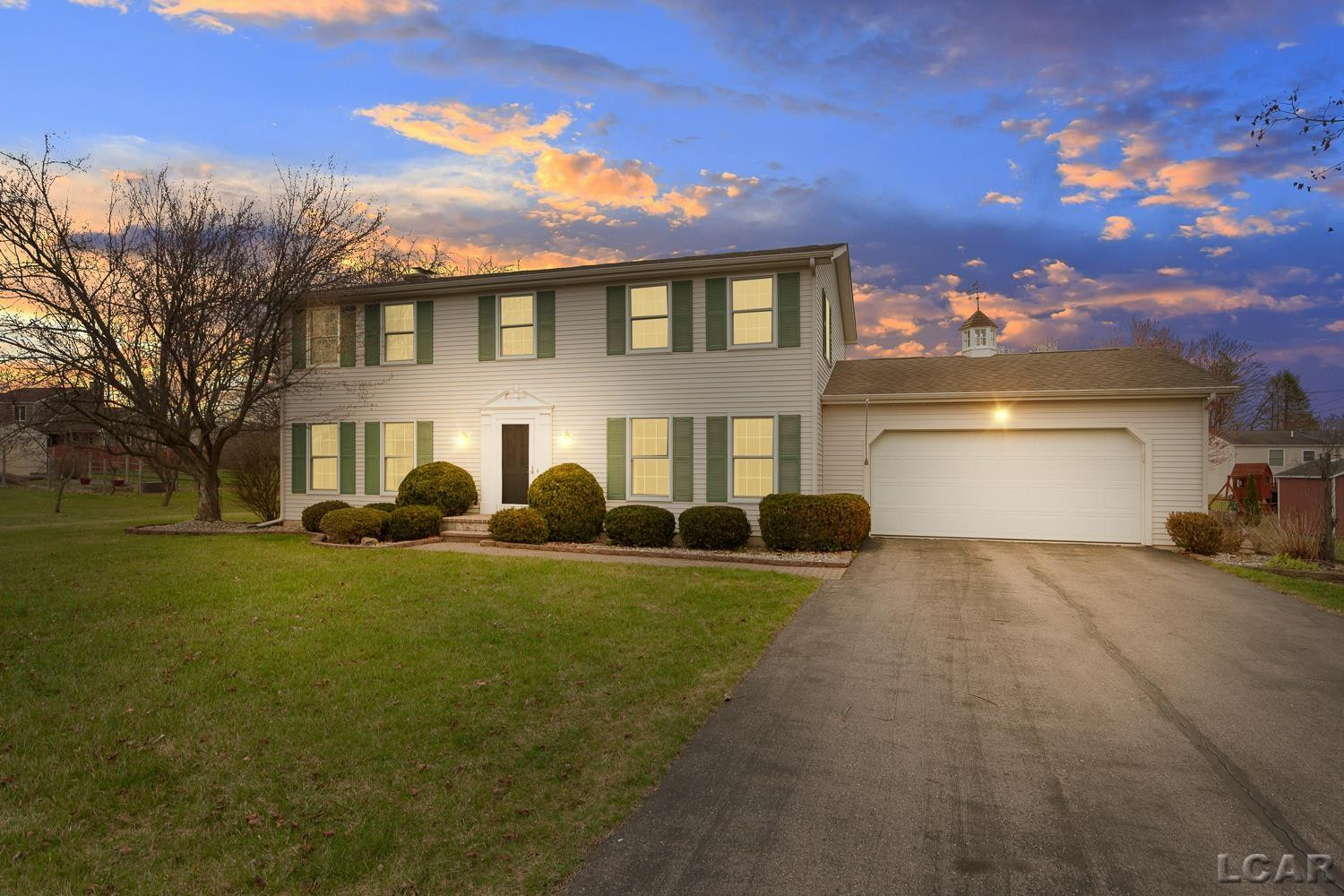 8727 Hawthorne Drive, Tecumseh, MI 49286 — Photo 2