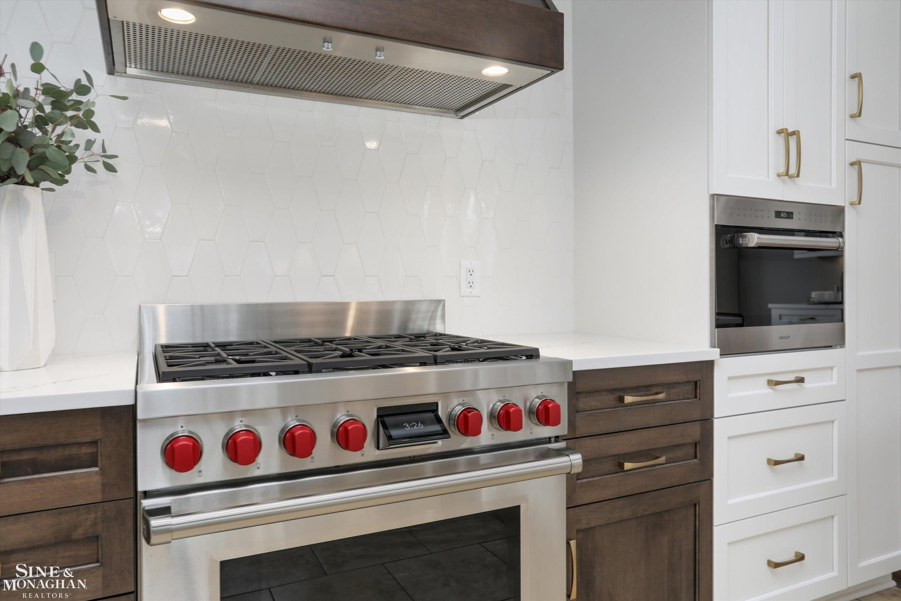 40 Regal Place, Grosse Pointe Shores, MI 48236 — Photo 15