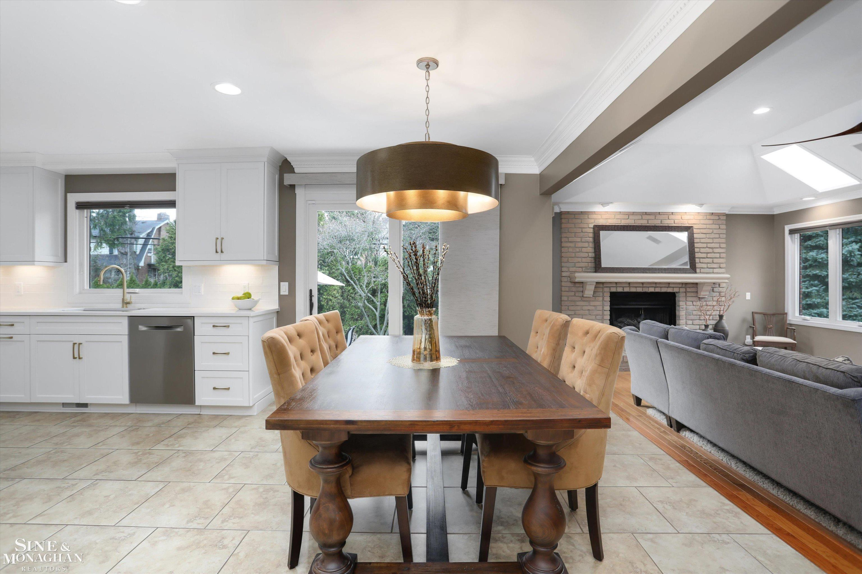 40 Regal Place, Grosse Pointe Shores, MI 48236 — Photo 17