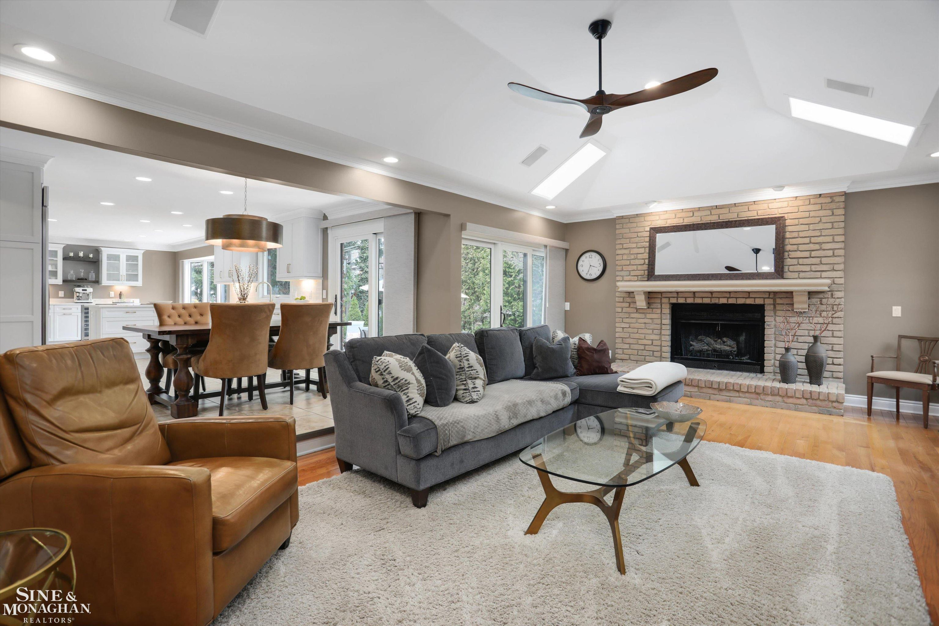 40 Regal Place, Grosse Pointe Shores, MI 48236 — Photo 19