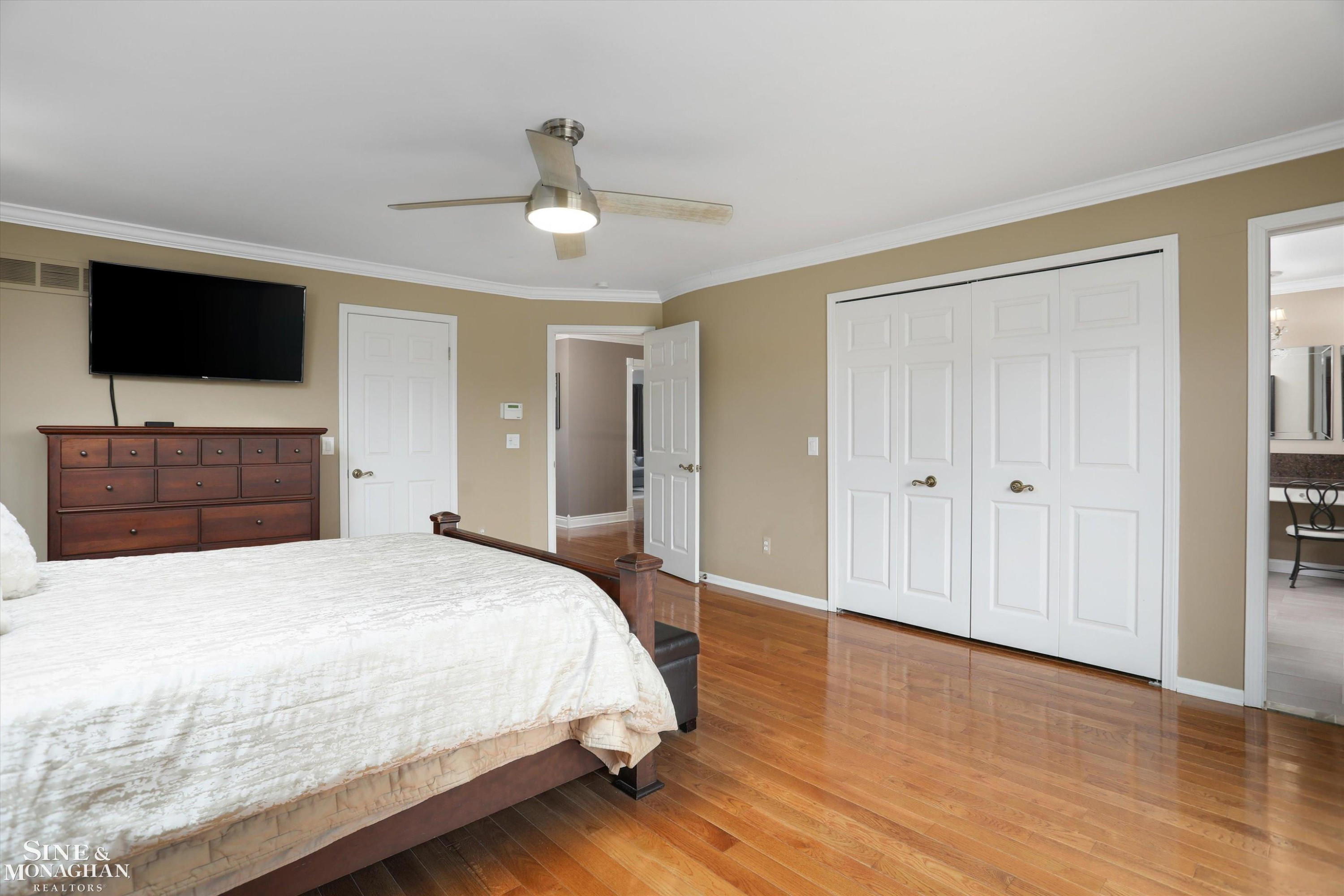 40 Regal Place, Grosse Pointe Shores, MI 48236 — Photo 24