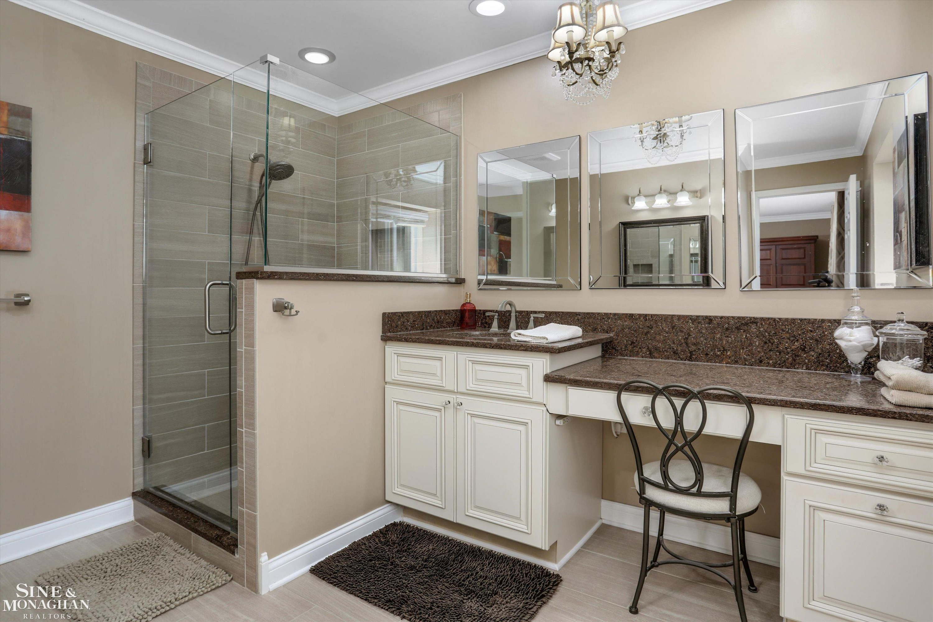 40 Regal Place, Grosse Pointe Shores, MI 48236 — Photo 25
