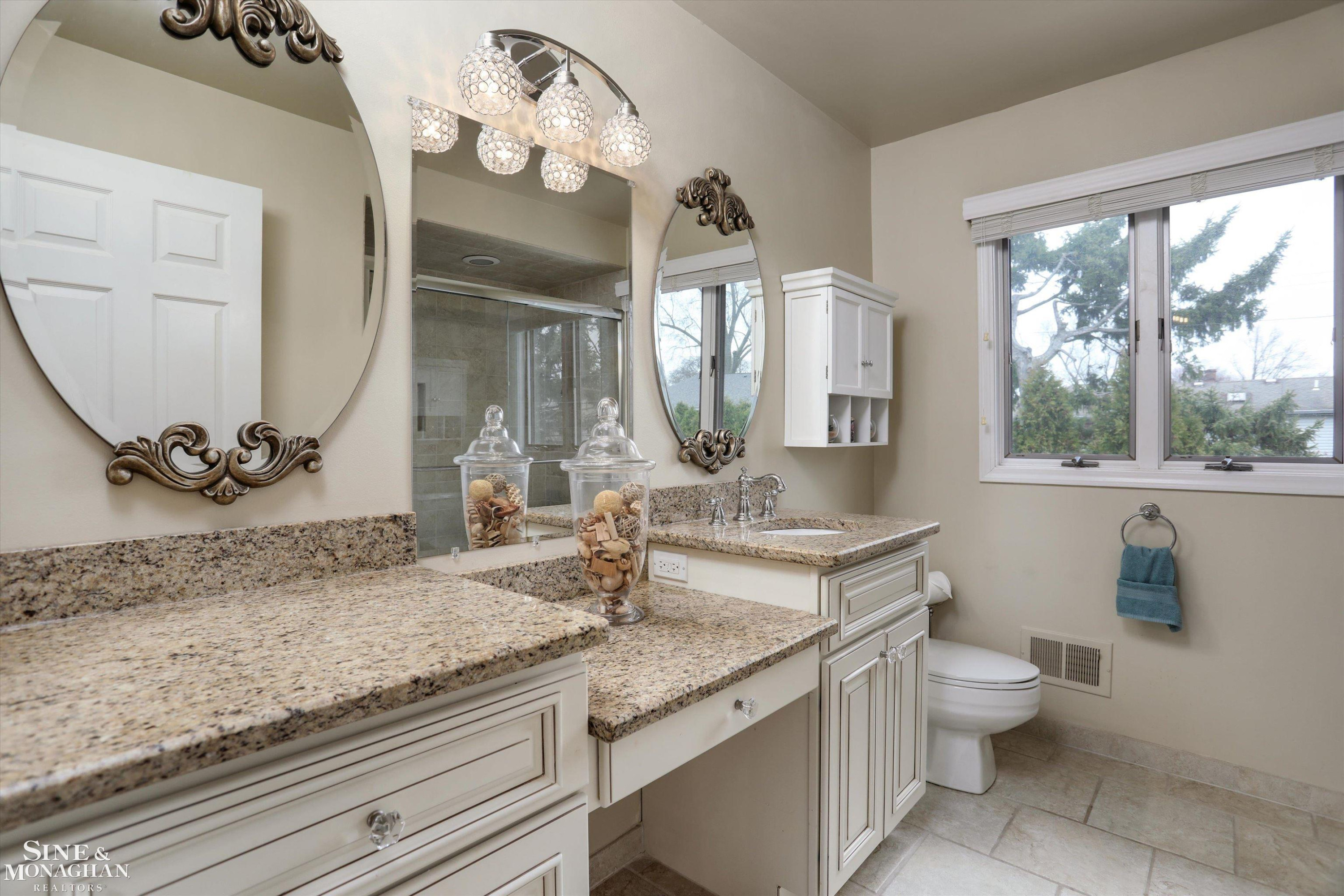 40 Regal Place, Grosse Pointe Shores, MI 48236 — Photo 28