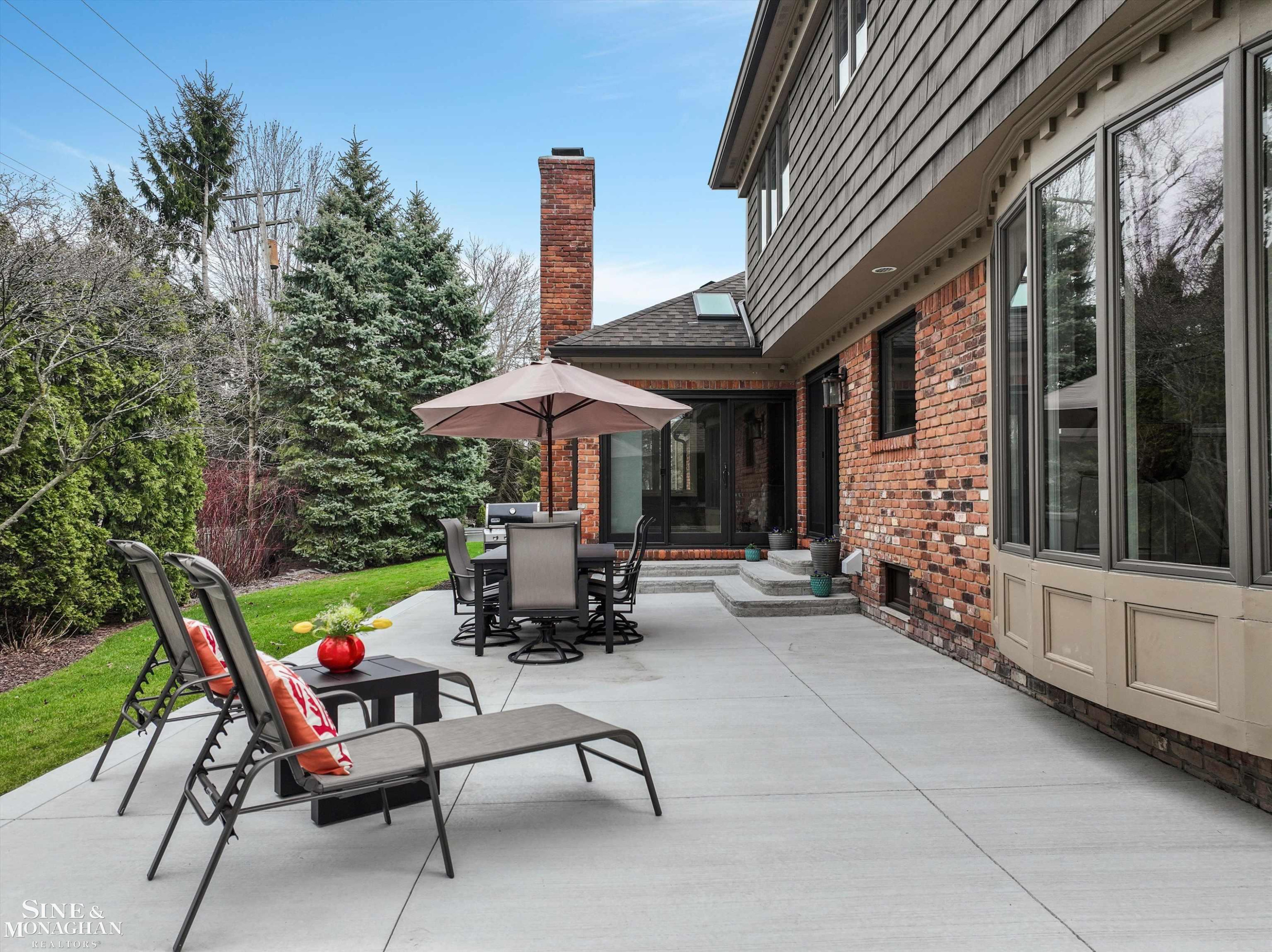 40 Regal Place, Grosse Pointe Shores, MI 48236 — Photo 48
