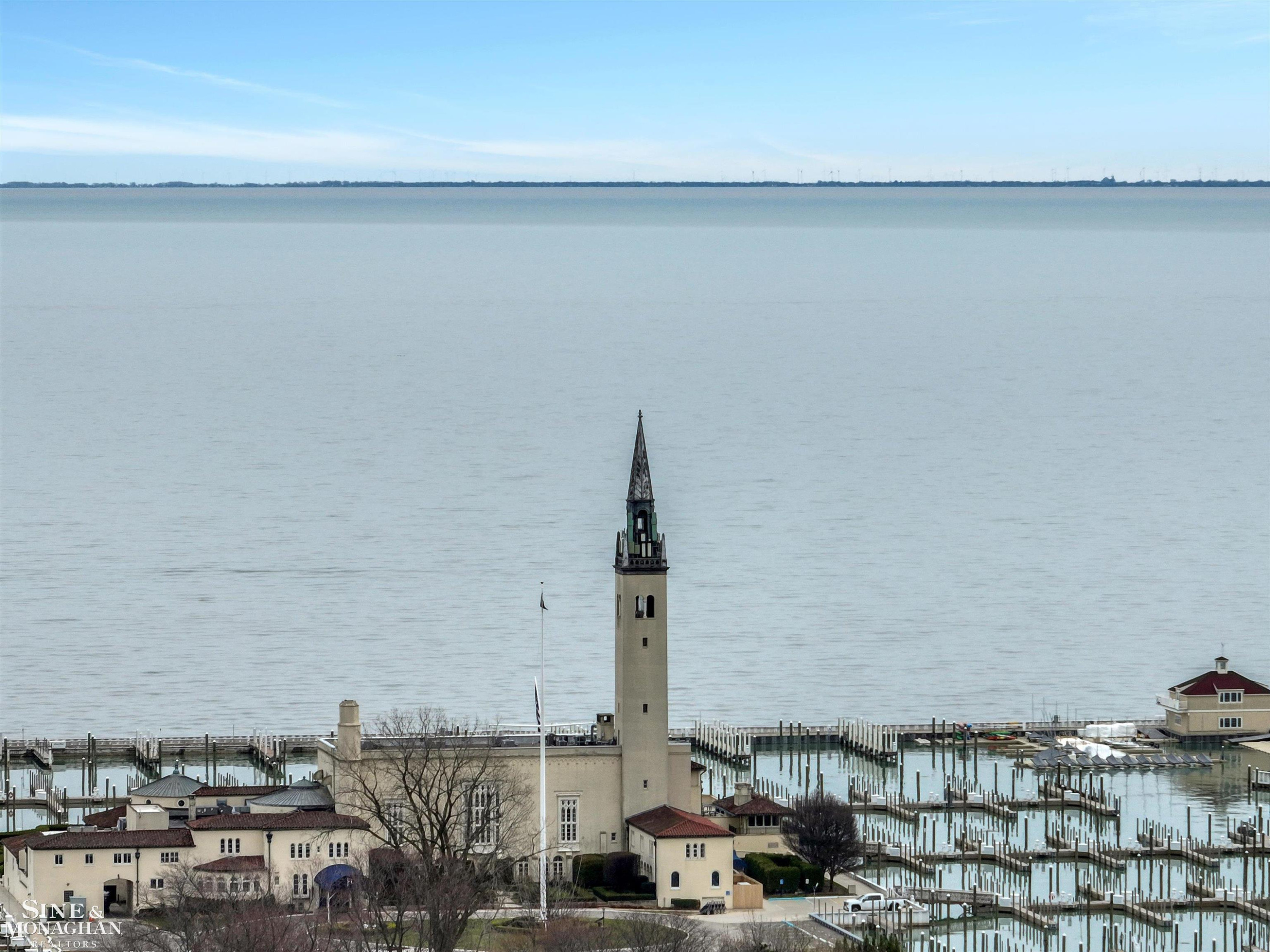 40 Regal Place, Grosse Pointe Shores, MI 48236 — Photo 57