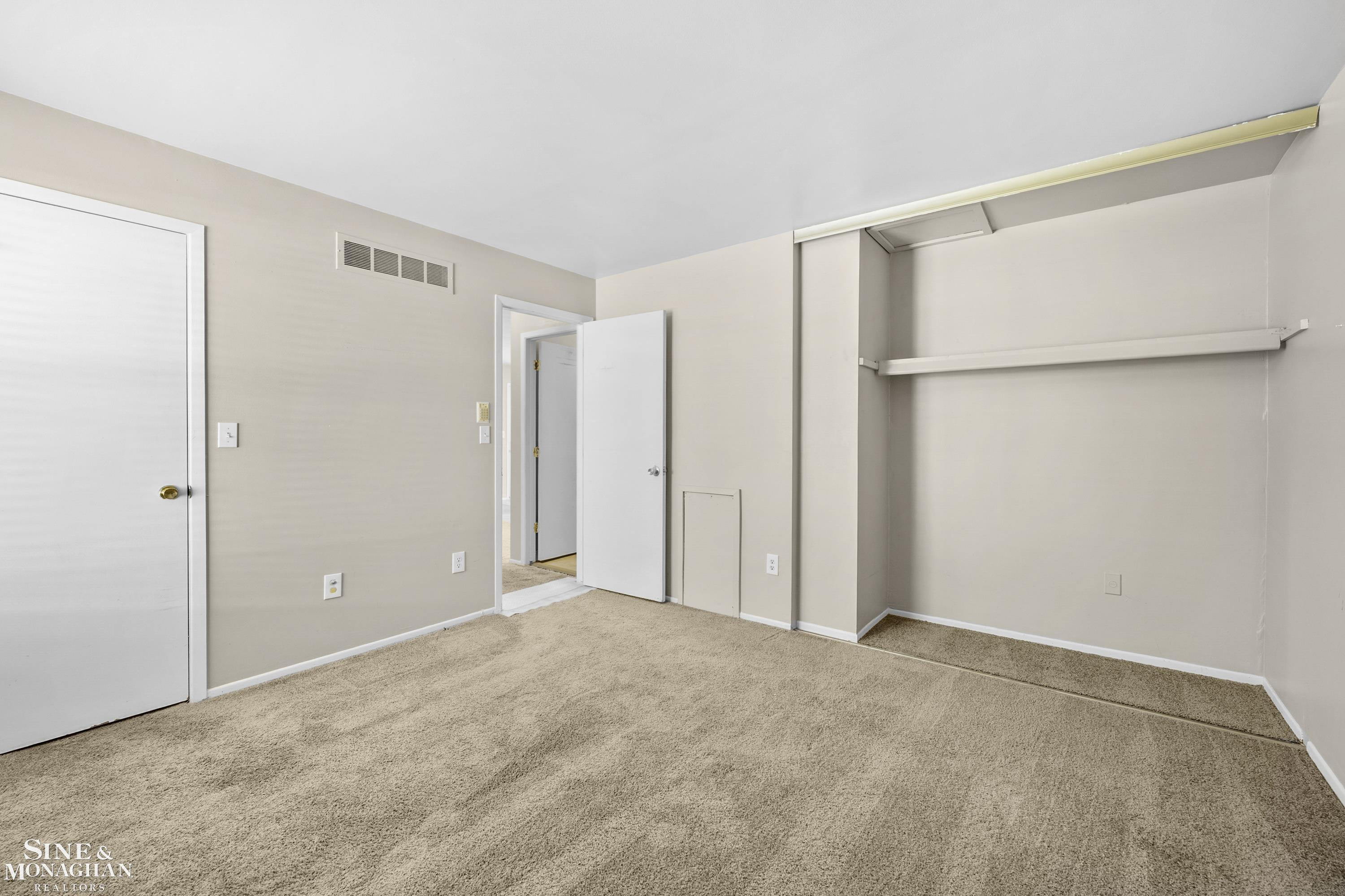 331 Neptune Drive, Walled Lake, MI 48390 — Photo 16