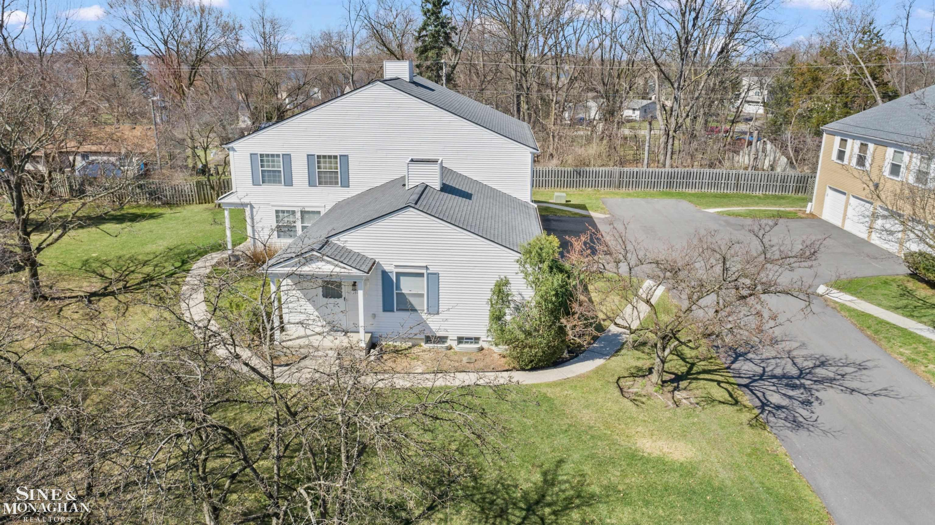 331 Neptune Drive, Walled Lake, MI 48390 — Photo 20