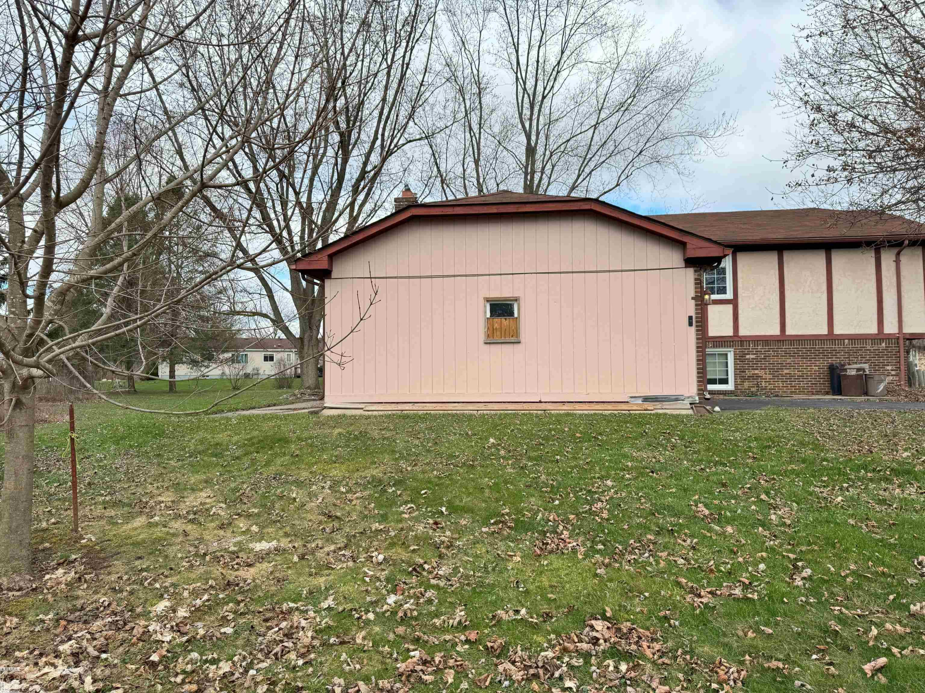 7802 Kay Court, Almont, MI 48003 — Photo 36