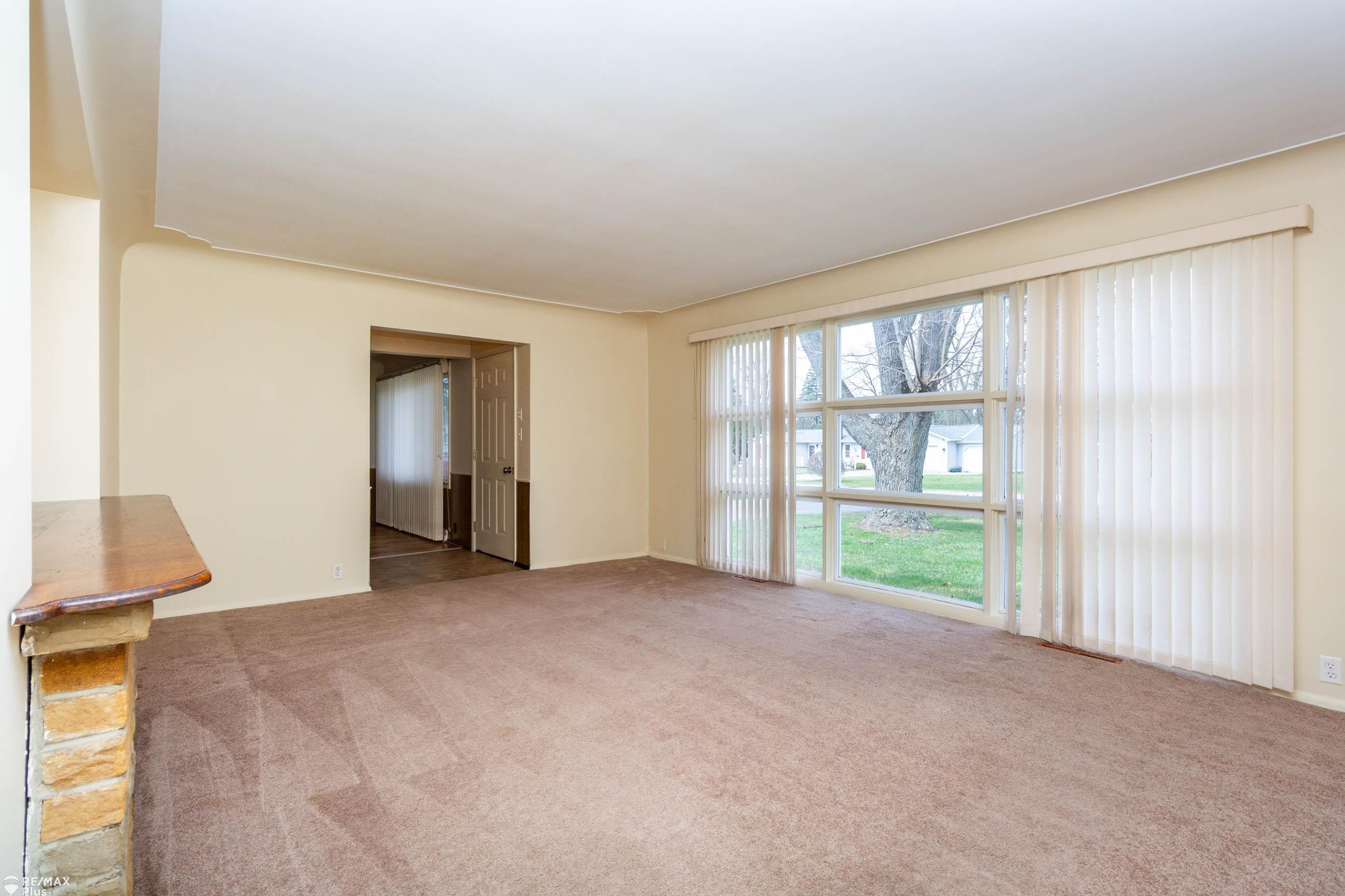 4374 Linda Street, Burton, MI 48509 — Photo 7