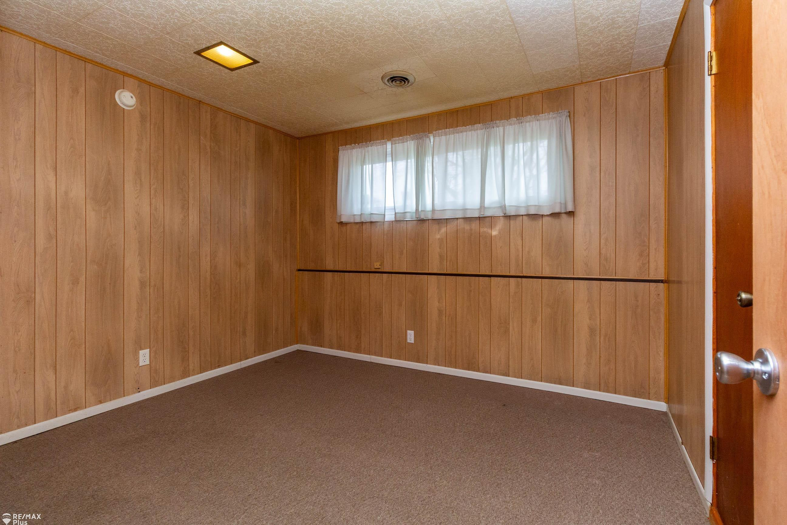 4374 Linda Street, Burton, MI 48509 — Photo 25