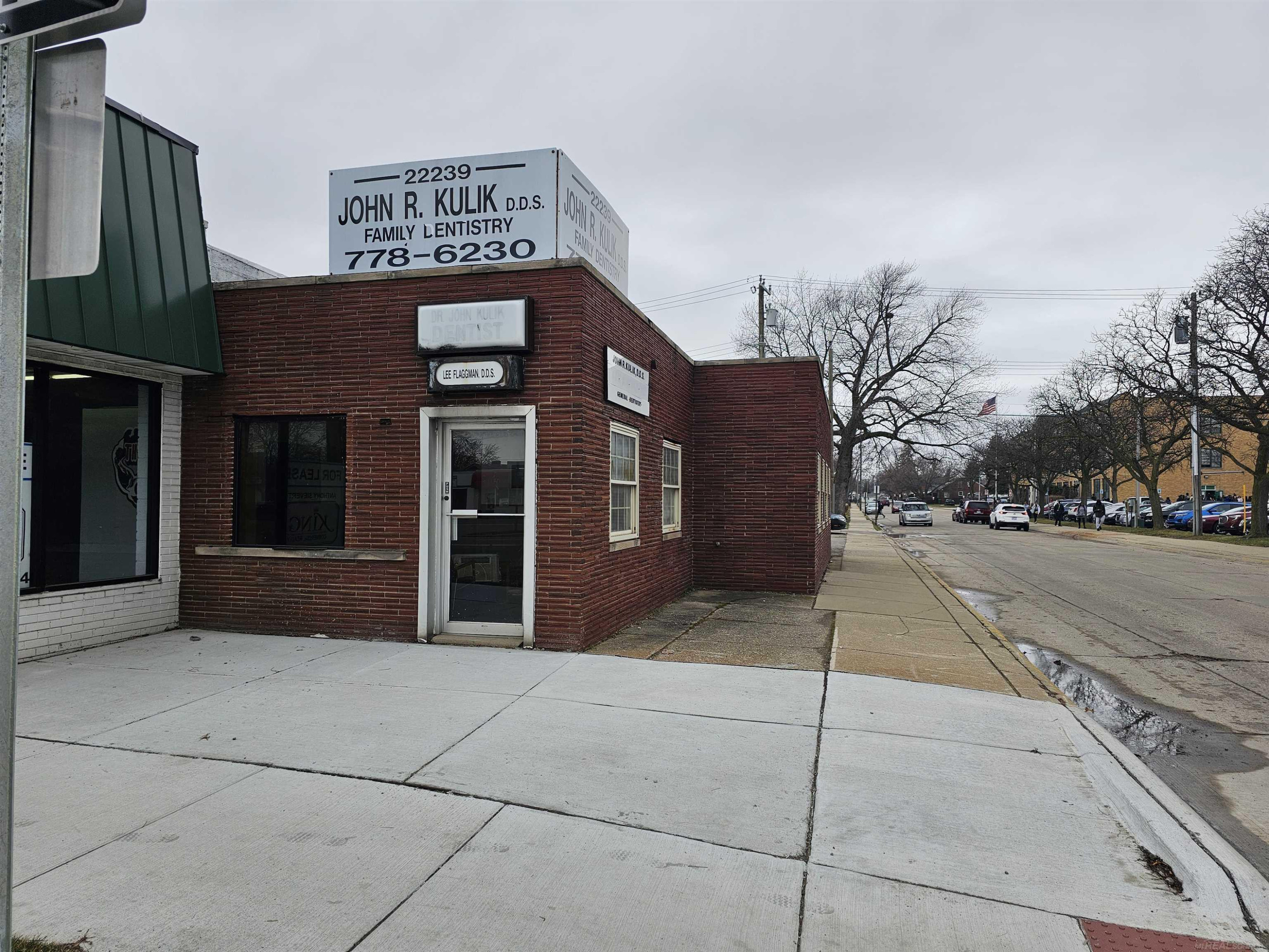 22239 Gratiot Avenue, Eastpointe, MI, 48021