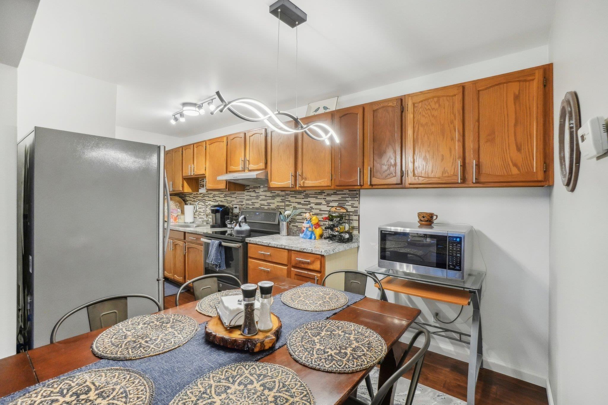 801 Plate Street, 208, Rochester, MI 48307 — Photo 9