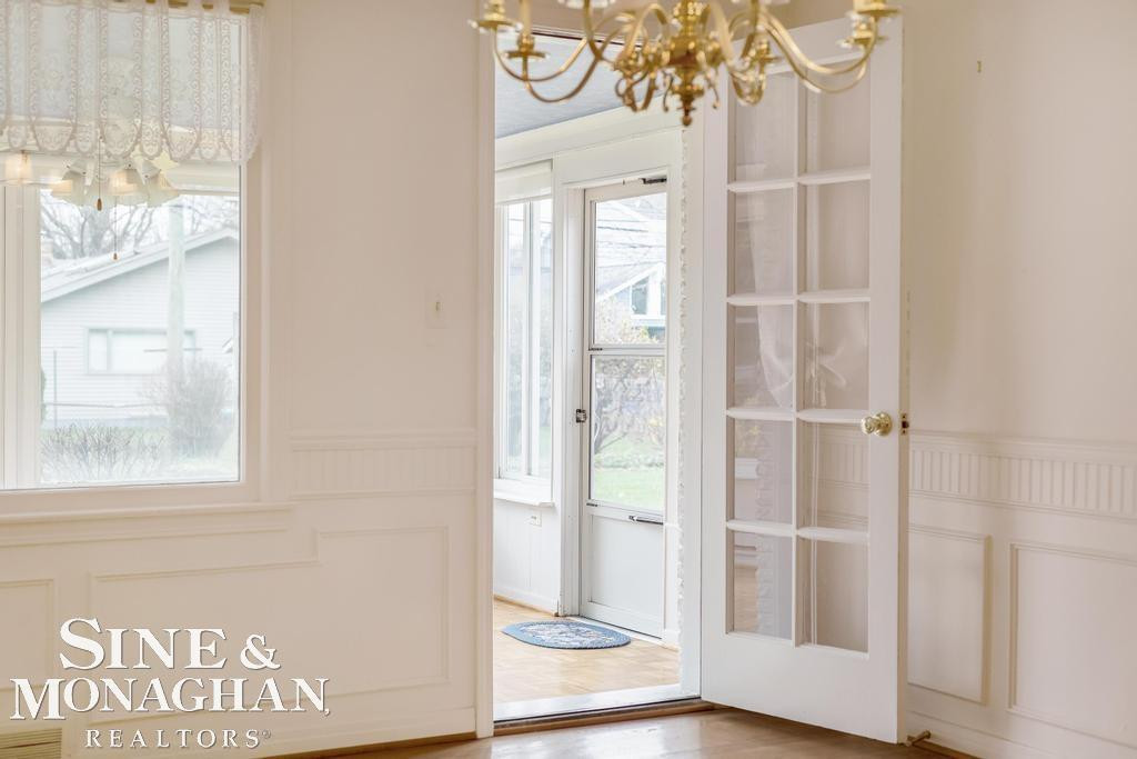 51 Roslyn Road, Grosse Pointe Shores, MI 48236 — Photo 19