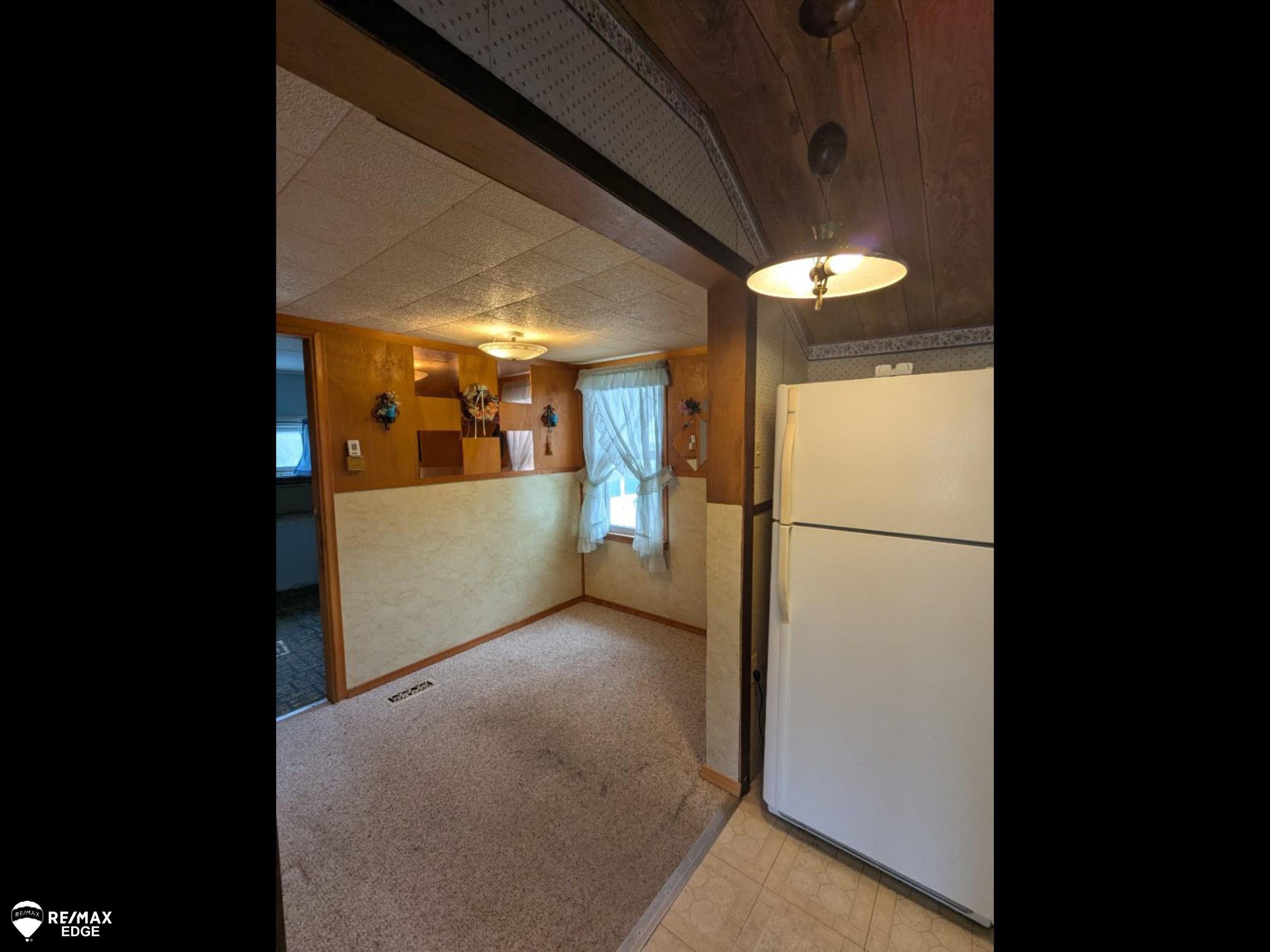 614 S Saginaw Street, Lapeer, MI 48446 — Photo 8