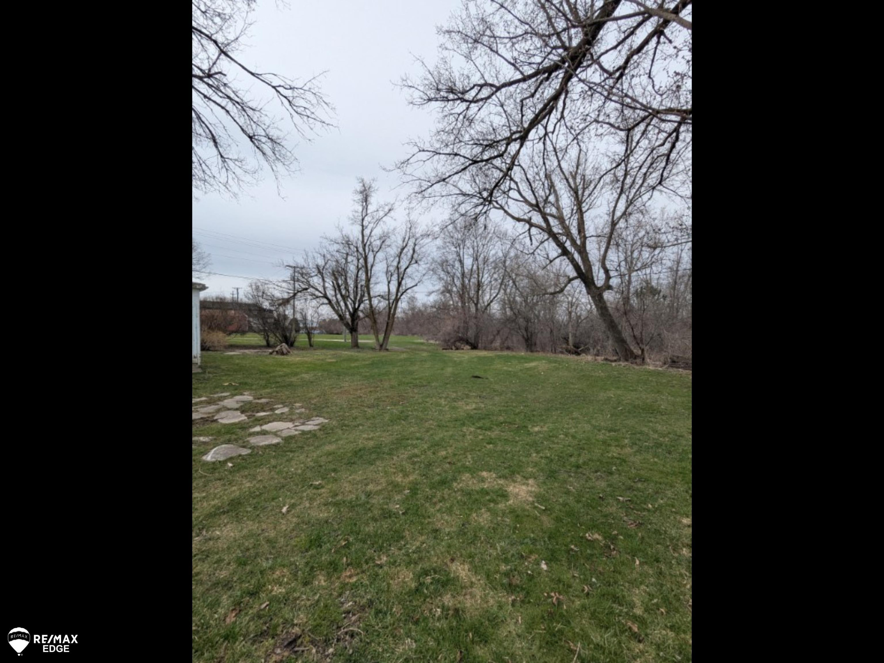 614 S Saginaw Street, Lapeer, MI 48446 — Photo 15