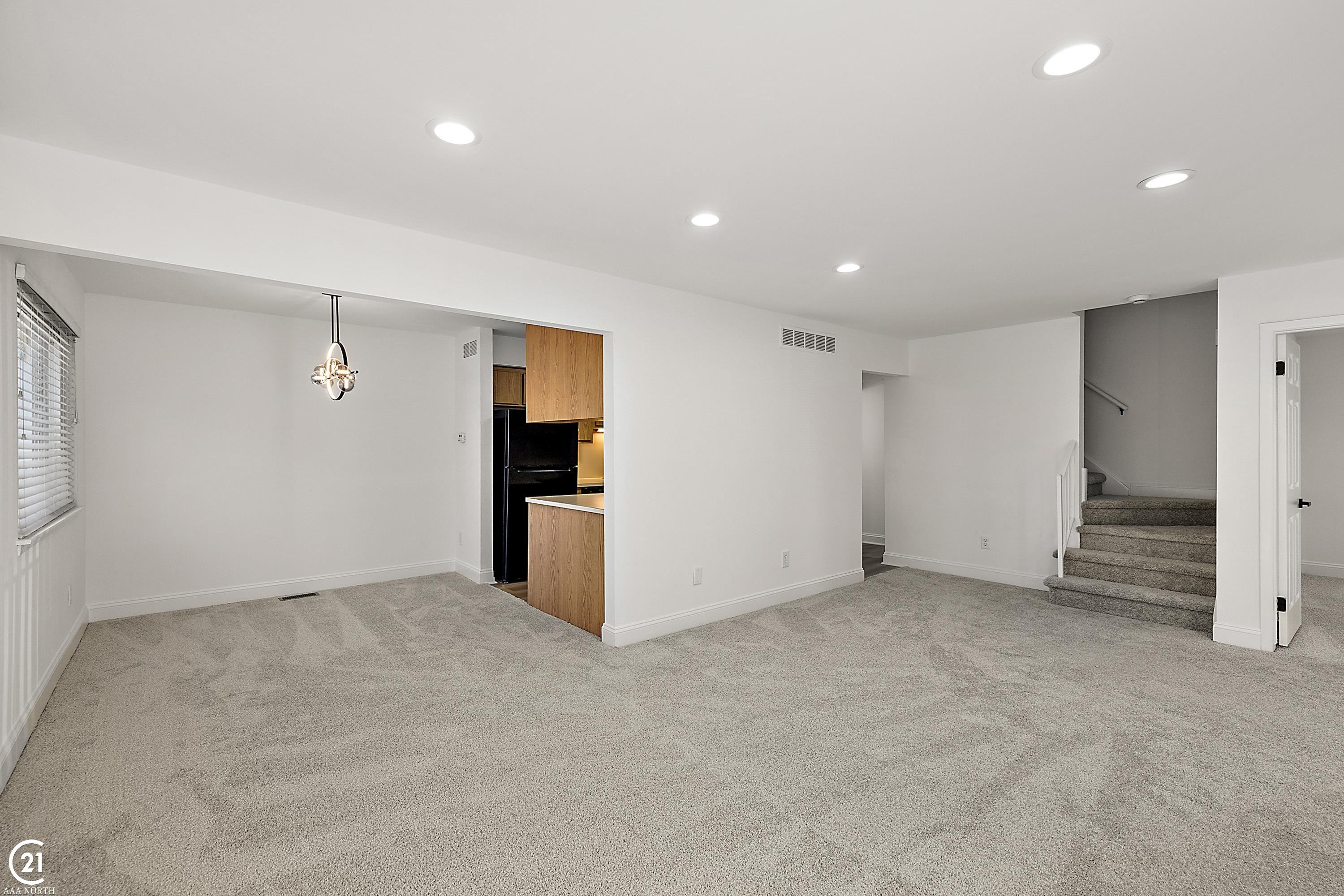 8561 Winchester Drive, Sterling Heights, MI 48313 — Photo 14