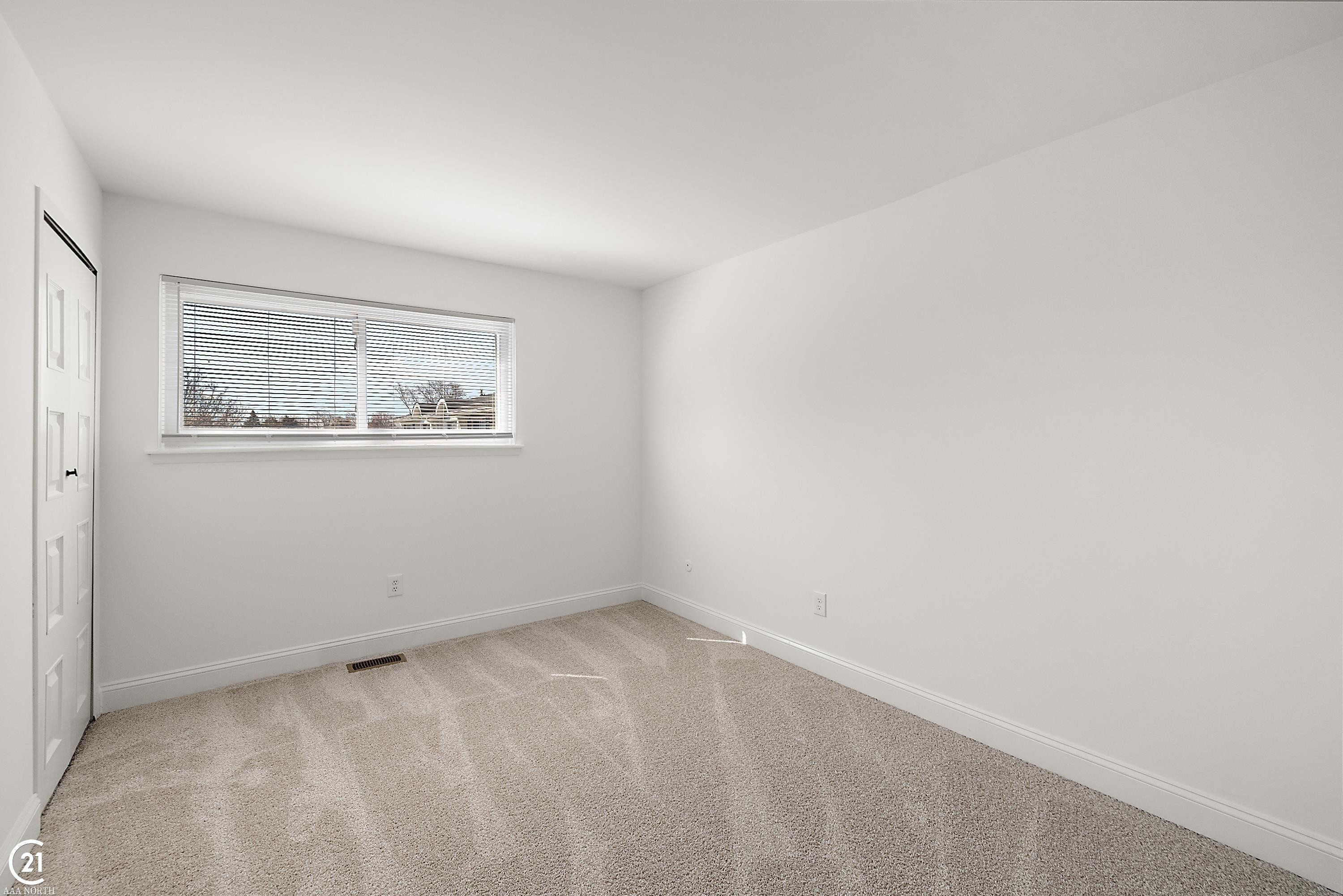 8561 Winchester Drive, Sterling Heights, MI 48313 — Photo 26